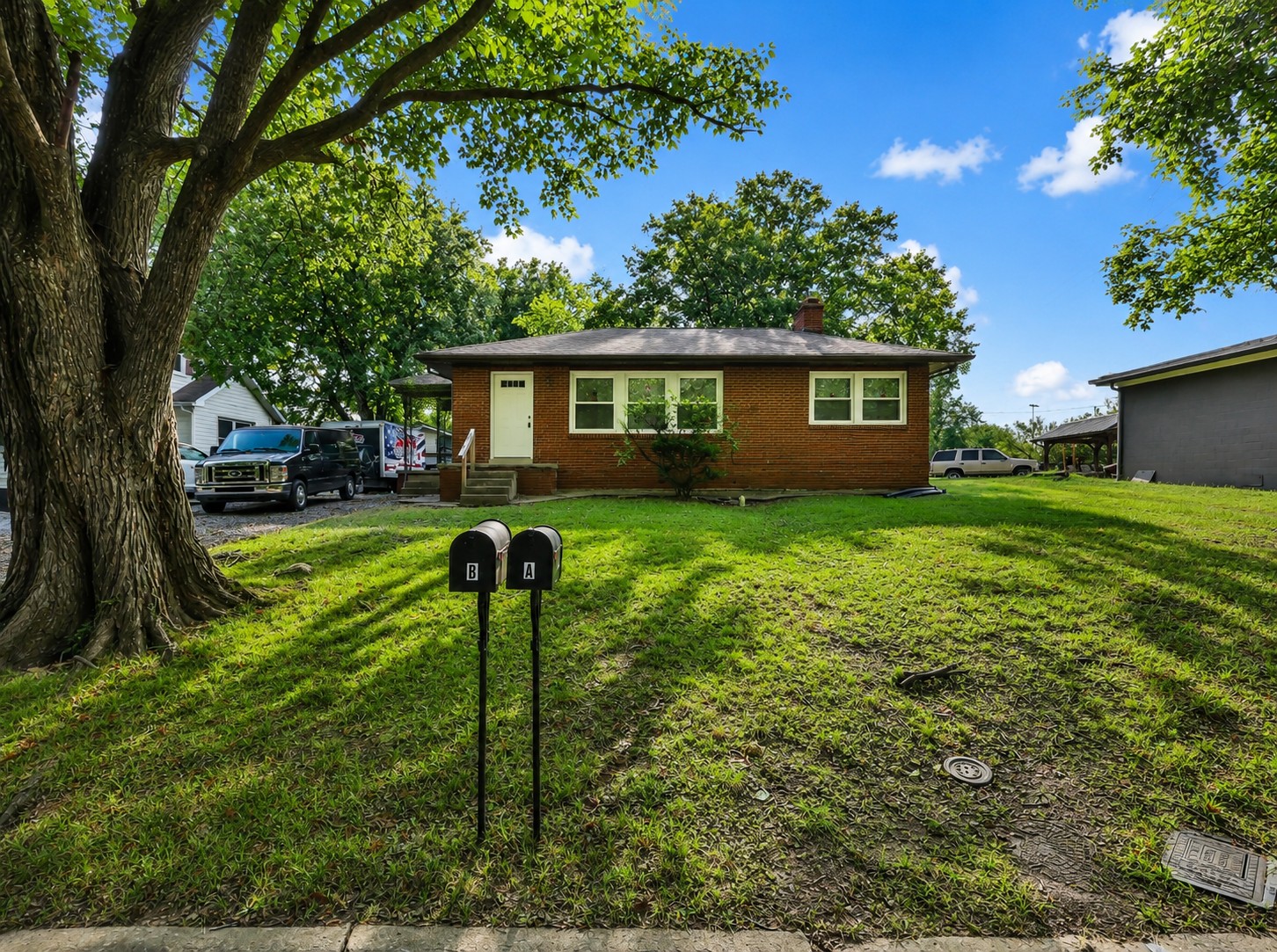 817 Rockwood Hts