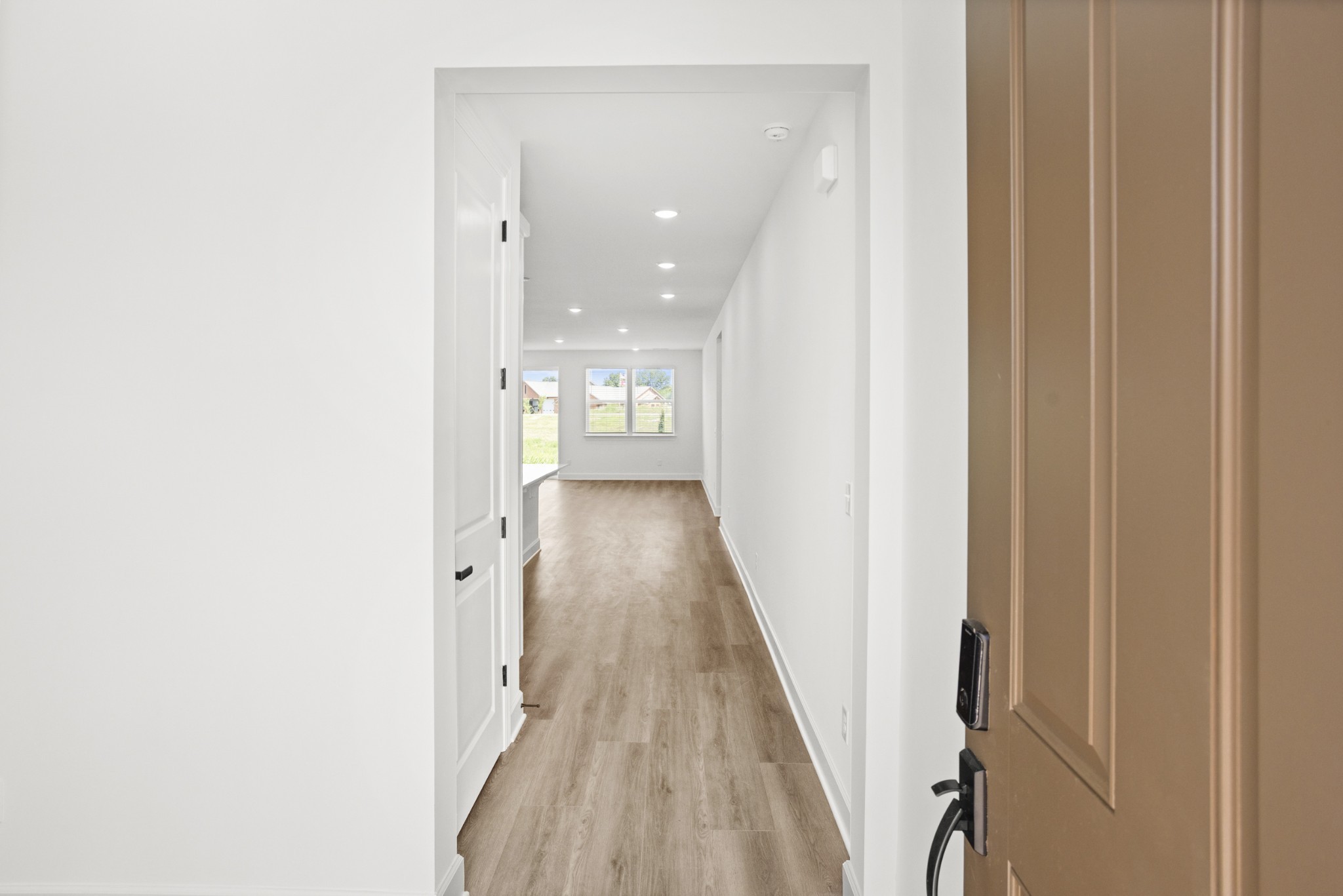 406 Downs Lane
