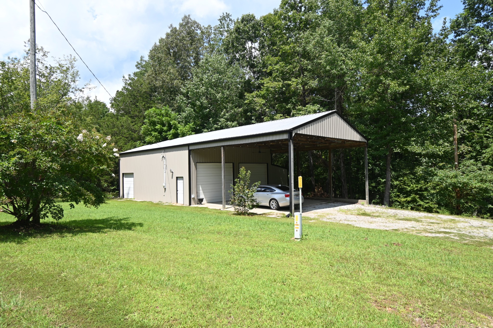484 Stokes Ln