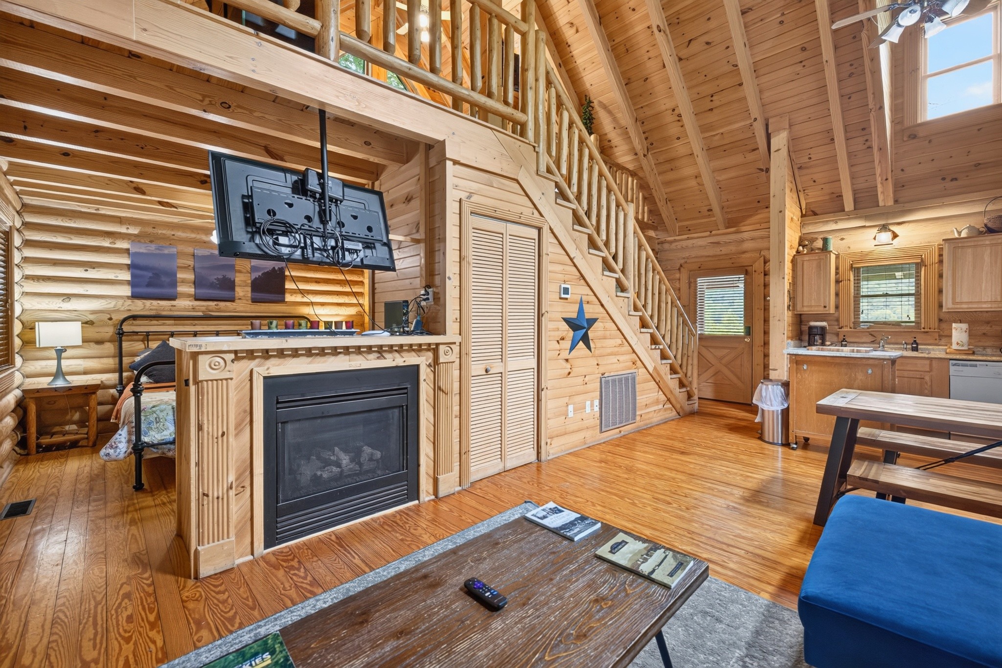 3225 Smoky Ridge Way
