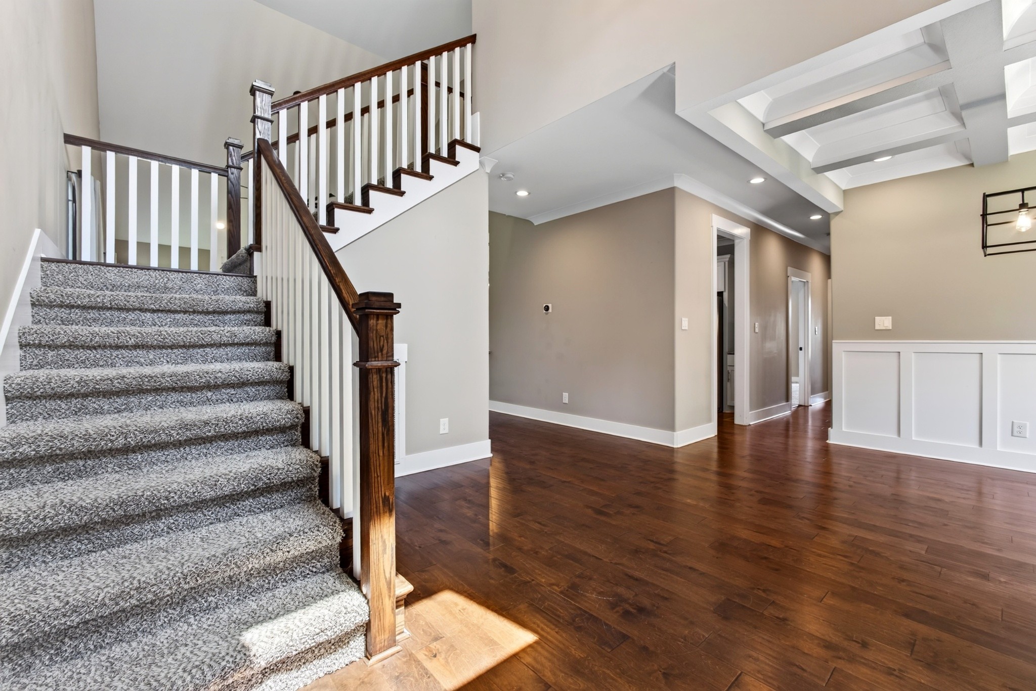 317 Alonzo Pl