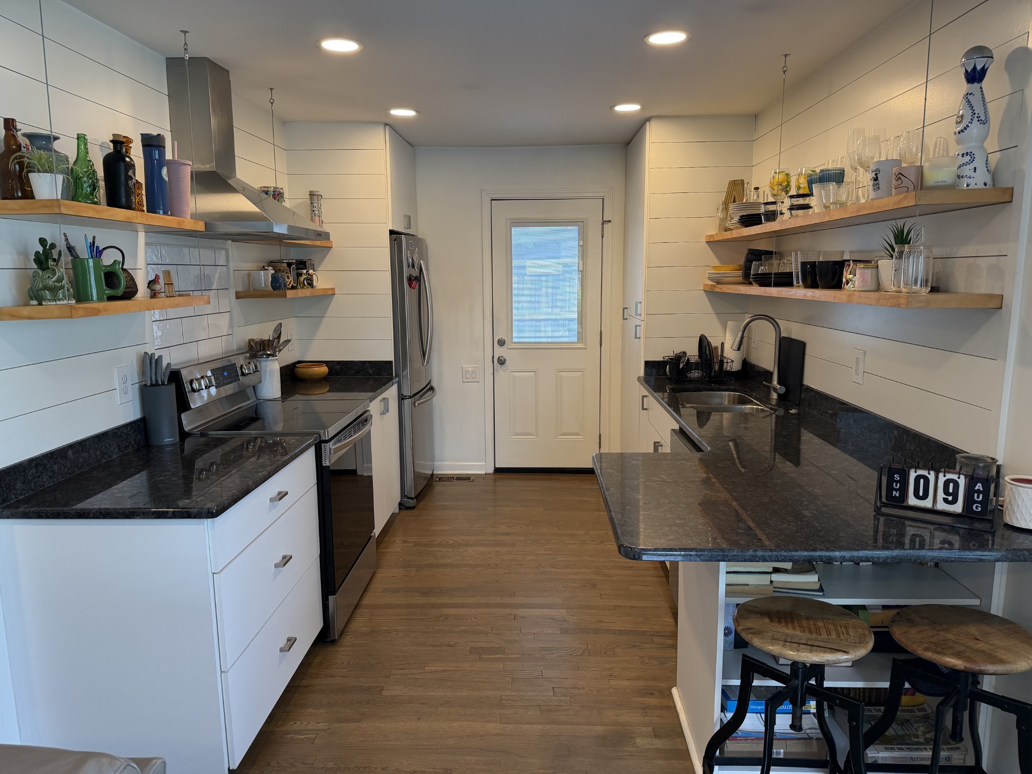 856B Kirkwood Ave