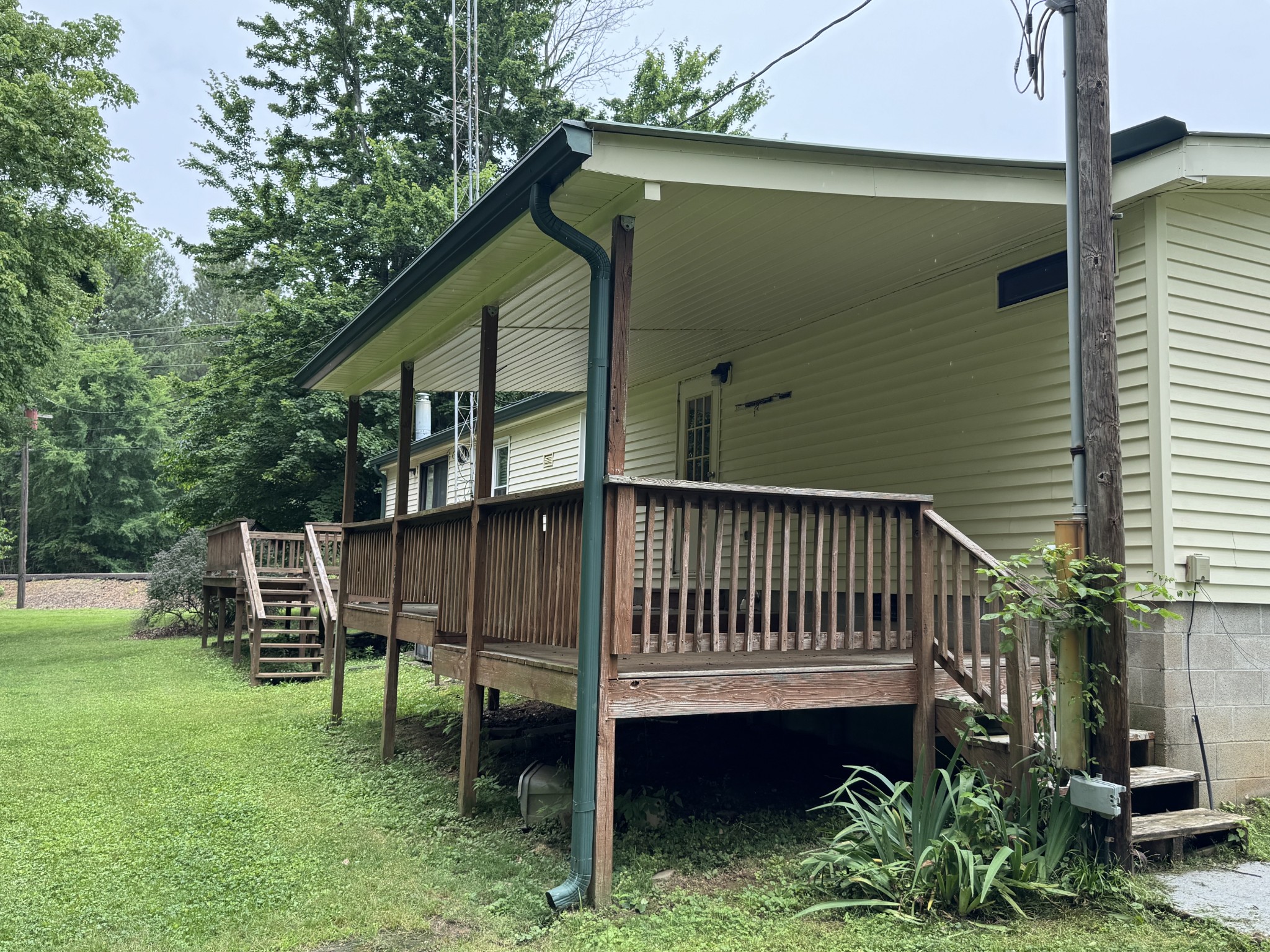 6165 Highway 69, N