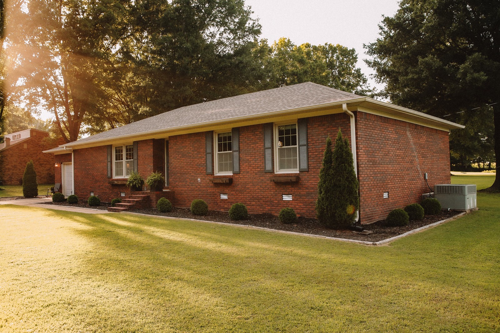 165 Noles Ln