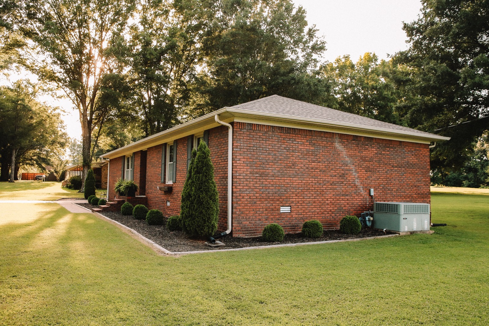 165 Noles Ln