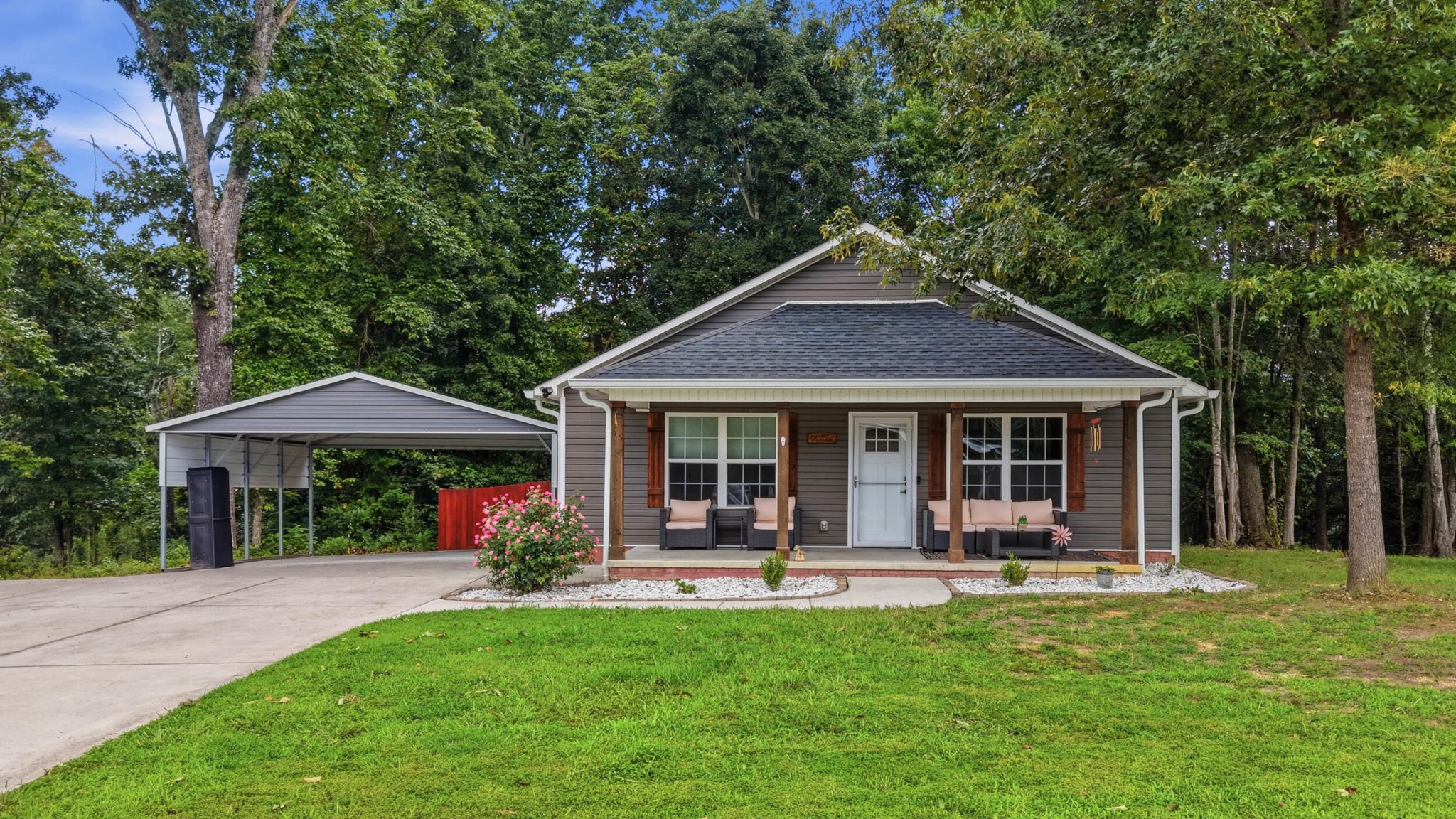 3442 Crawford Drive, SE