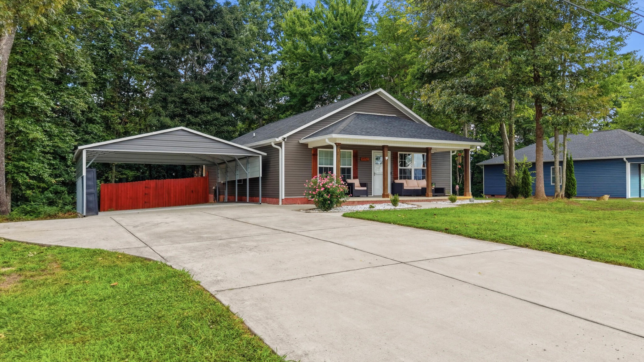 3442 Crawford Drive, SE