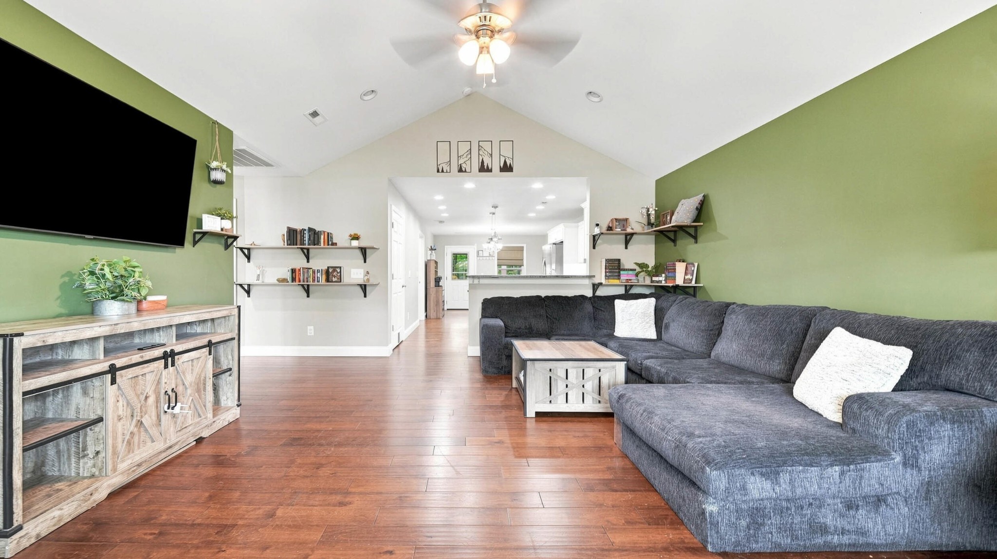 3442 Crawford Drive, SE