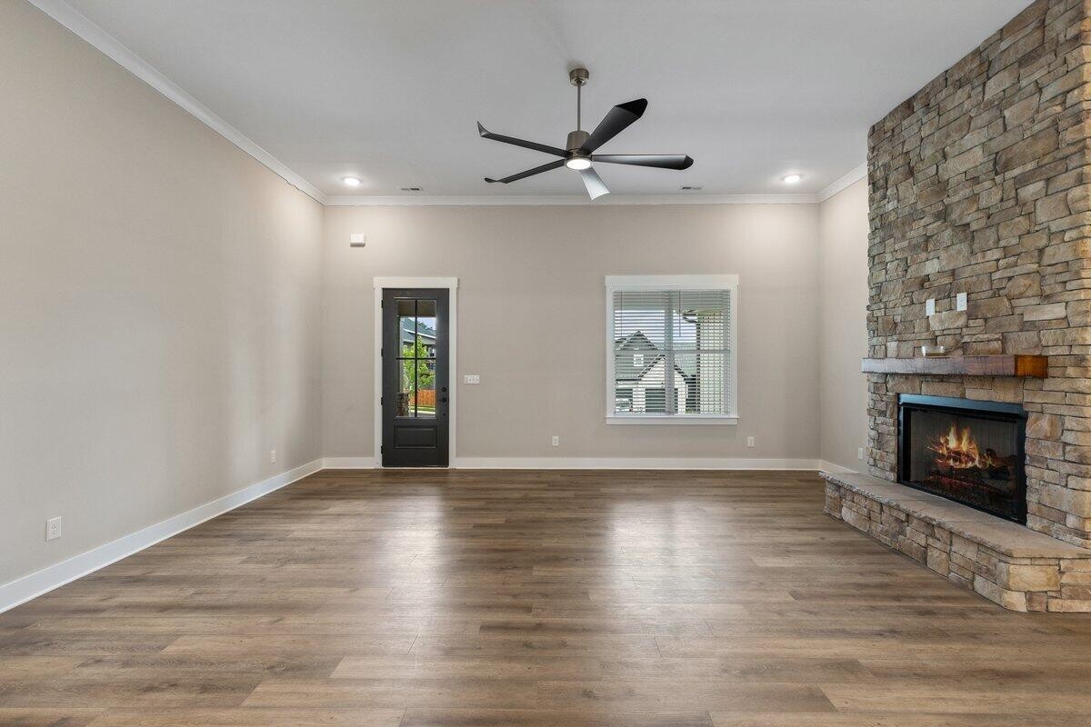 116 Bear Trace Lane, NW