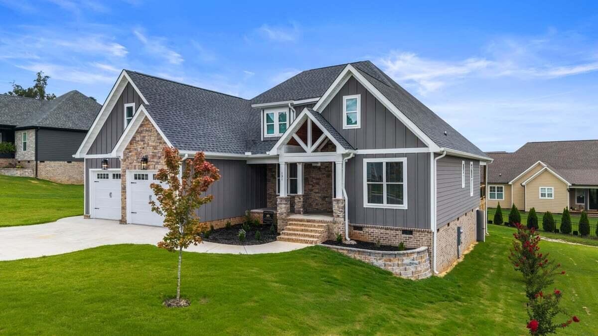 131 Bear Trace Lane, NW