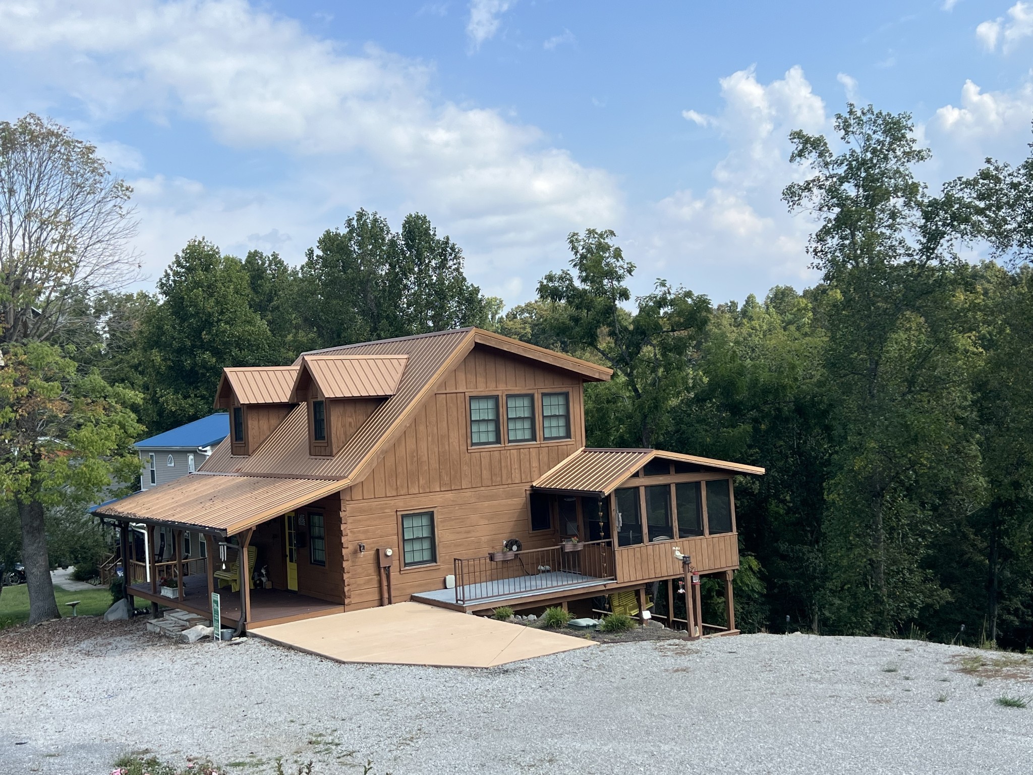225 Bill Hunter Rd
