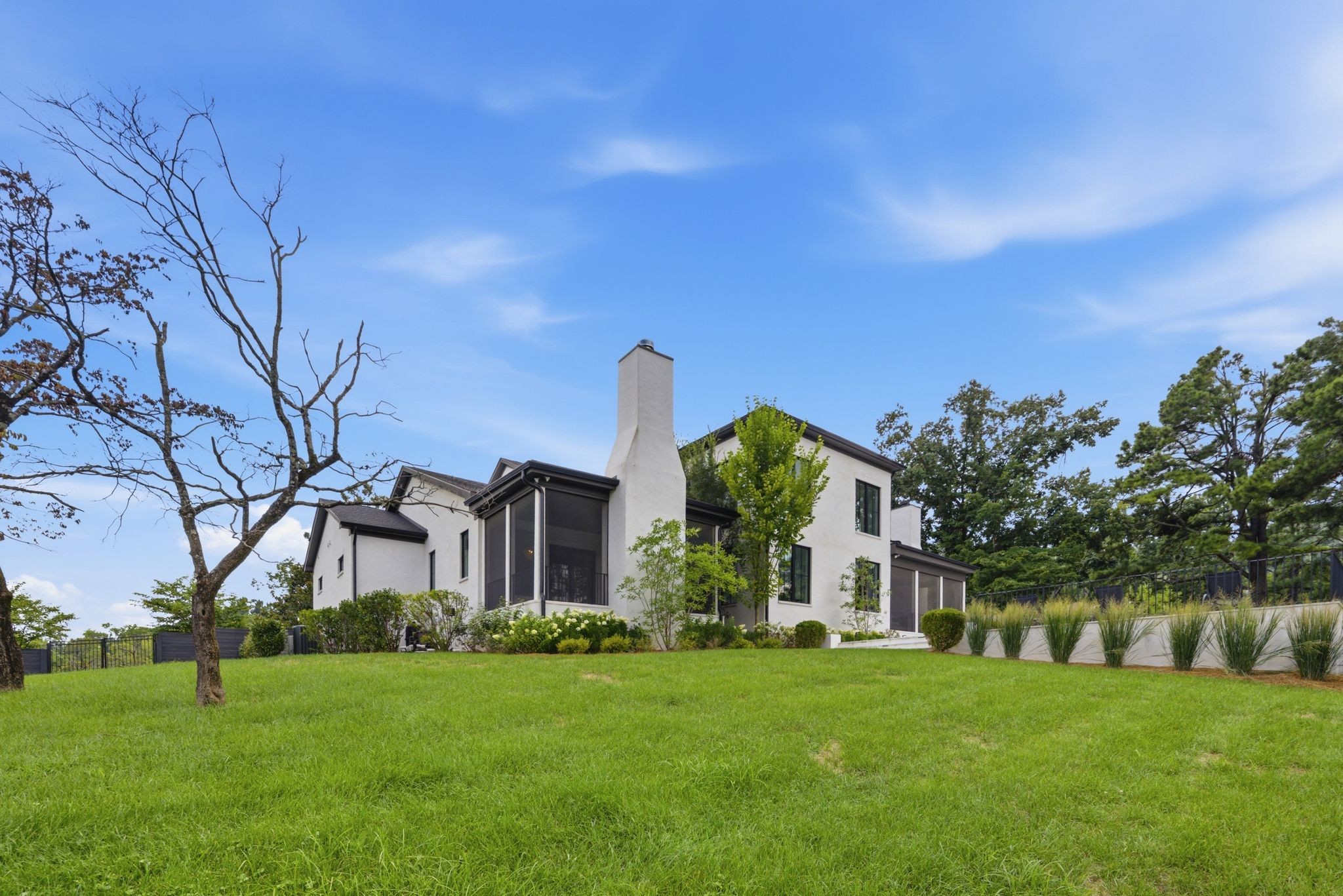 818 Brentview Dr