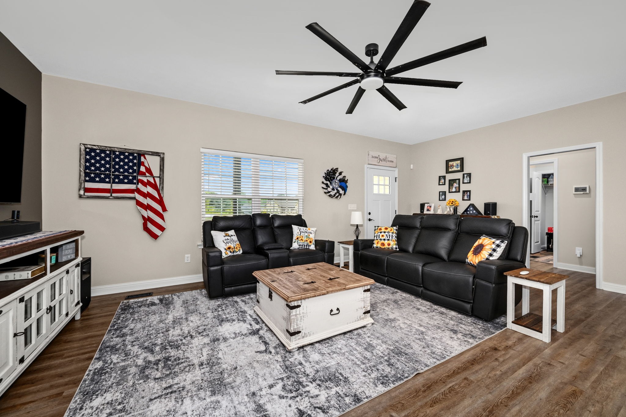 64 Cannon Pl