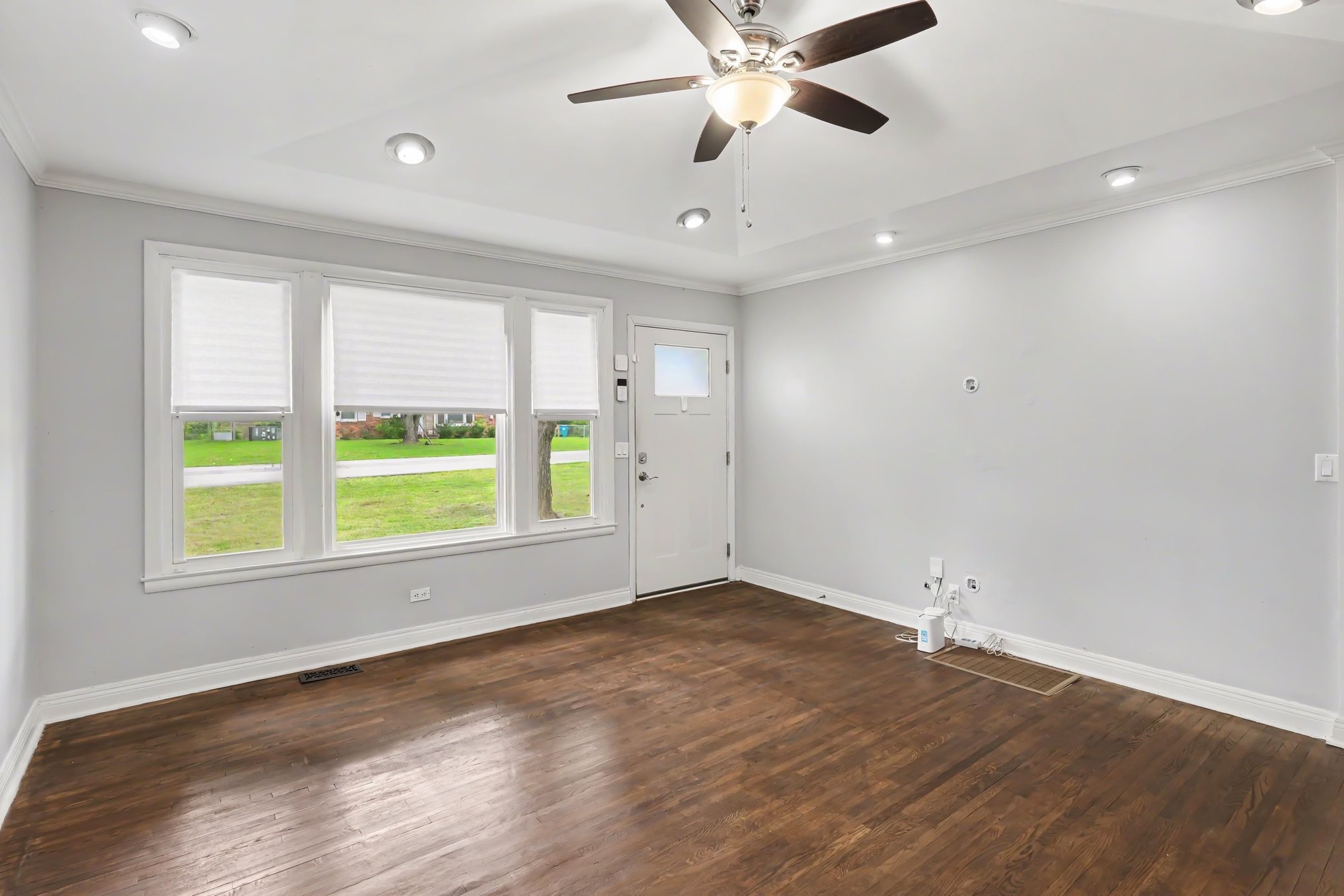 5304 Eulala Dr