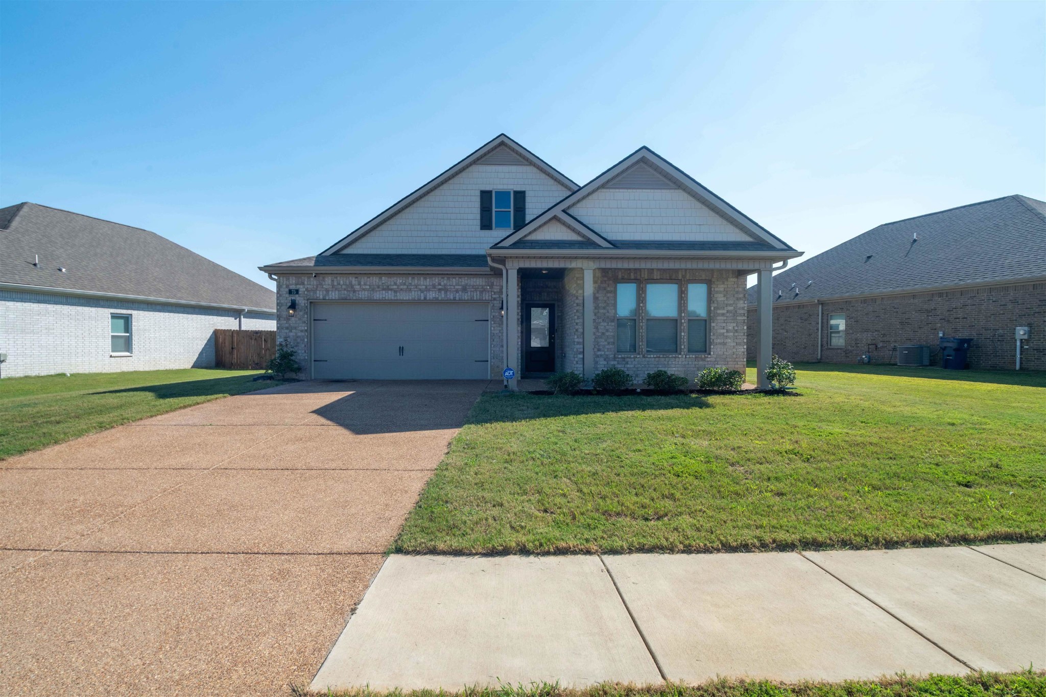 75 DAISY DR