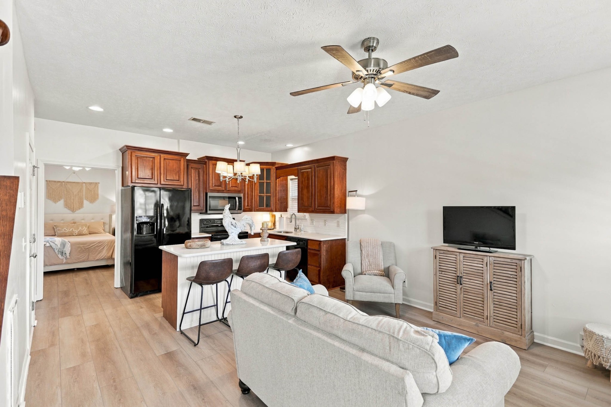 1000 Indian Ridge Cir