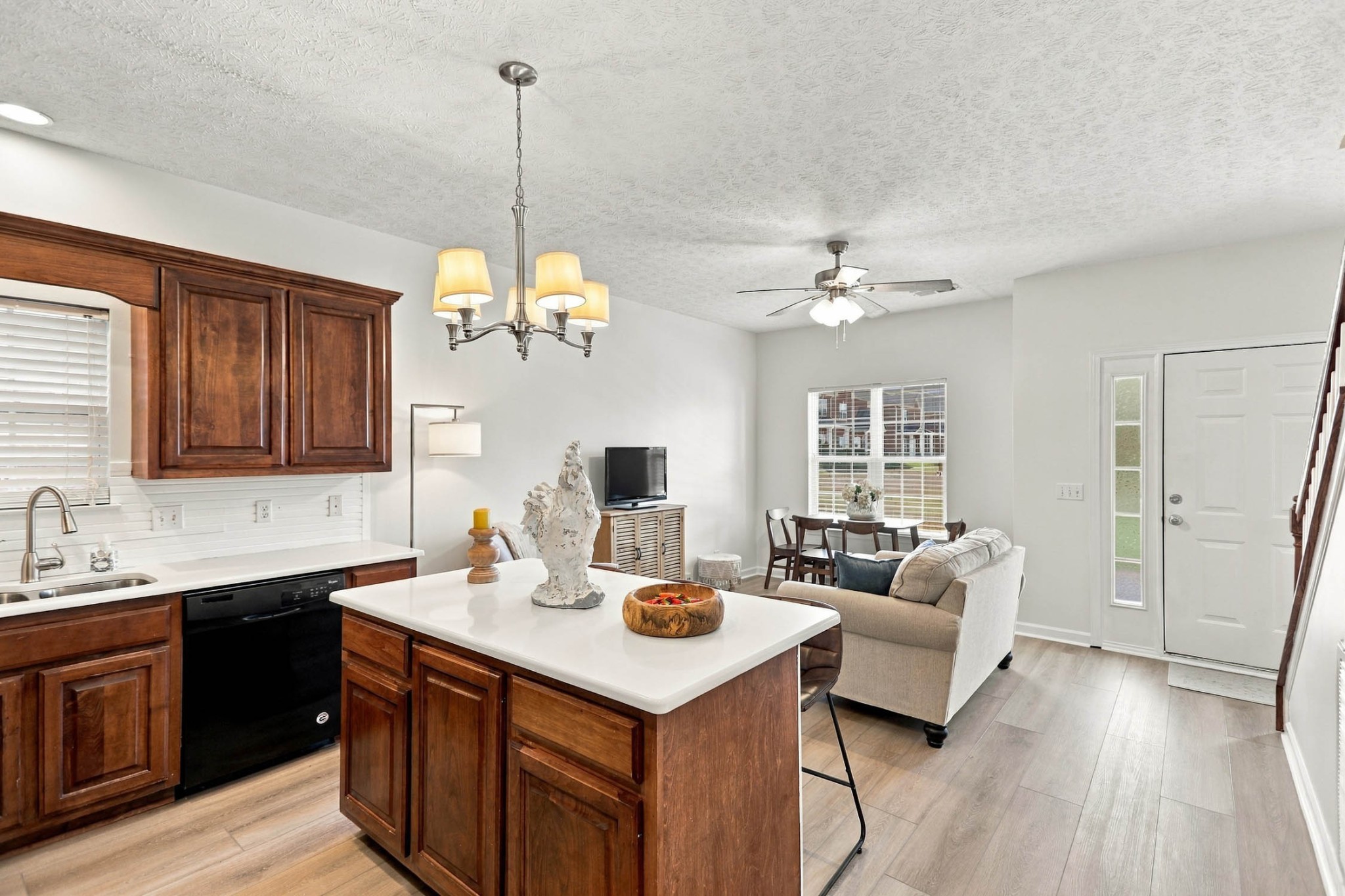 1000 Indian Ridge Cir