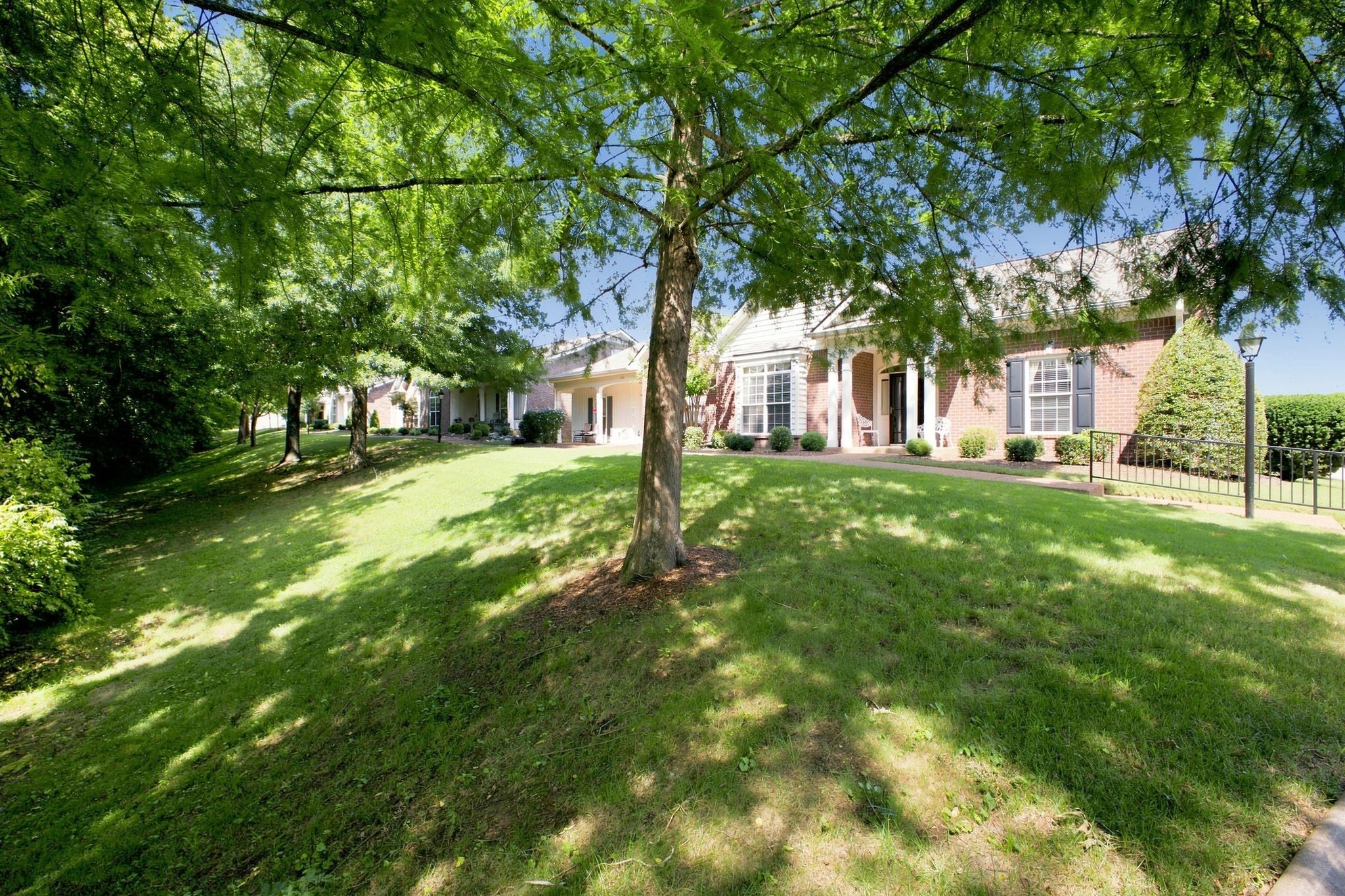 7017 Sunrise Cir