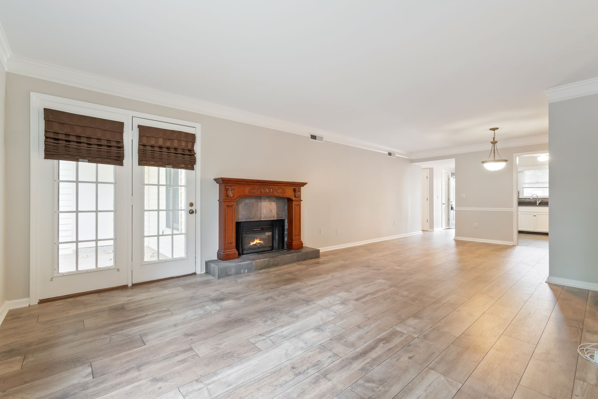 352 Westfield Dr