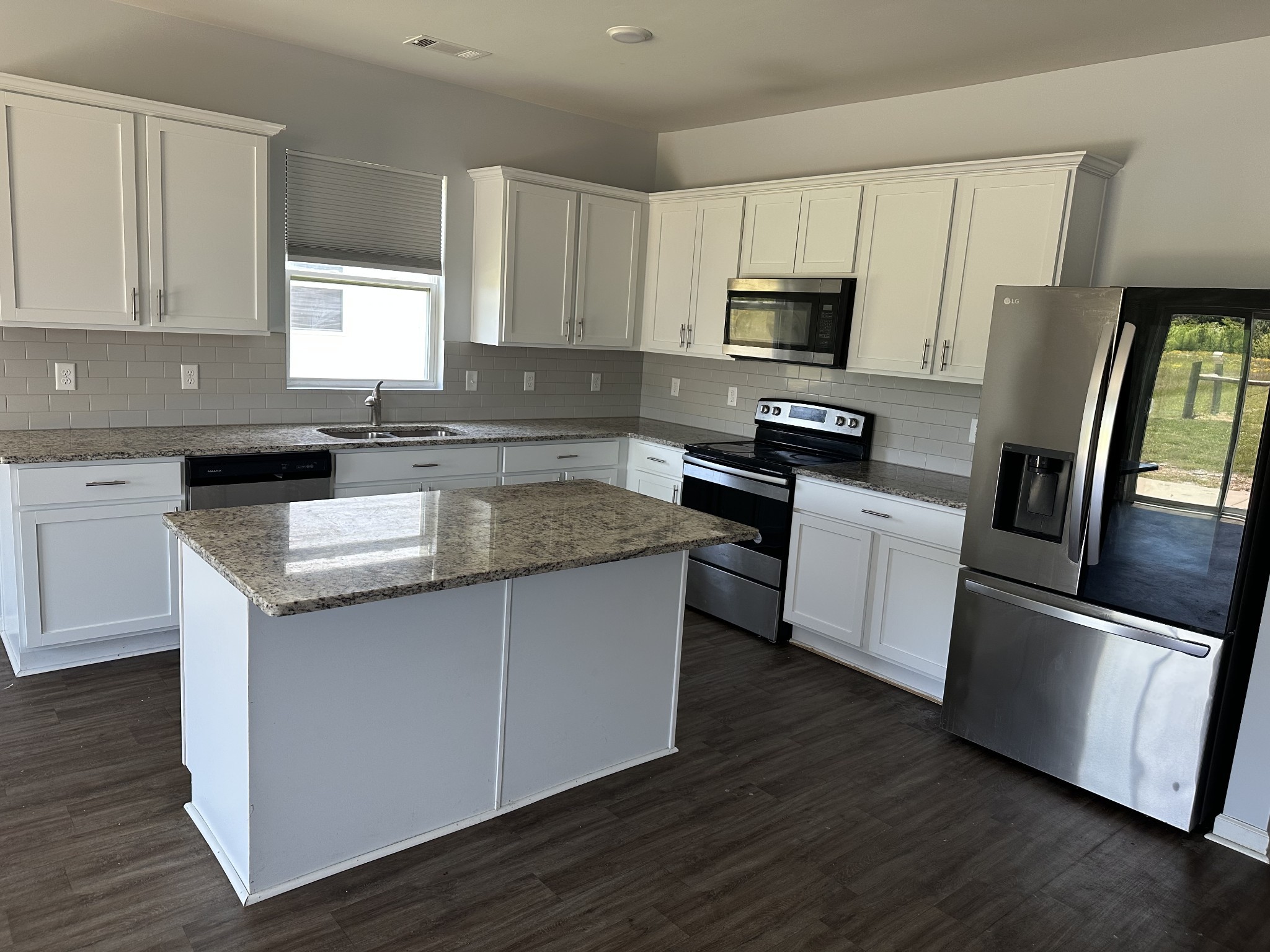 534 Samuel Lee Ln
