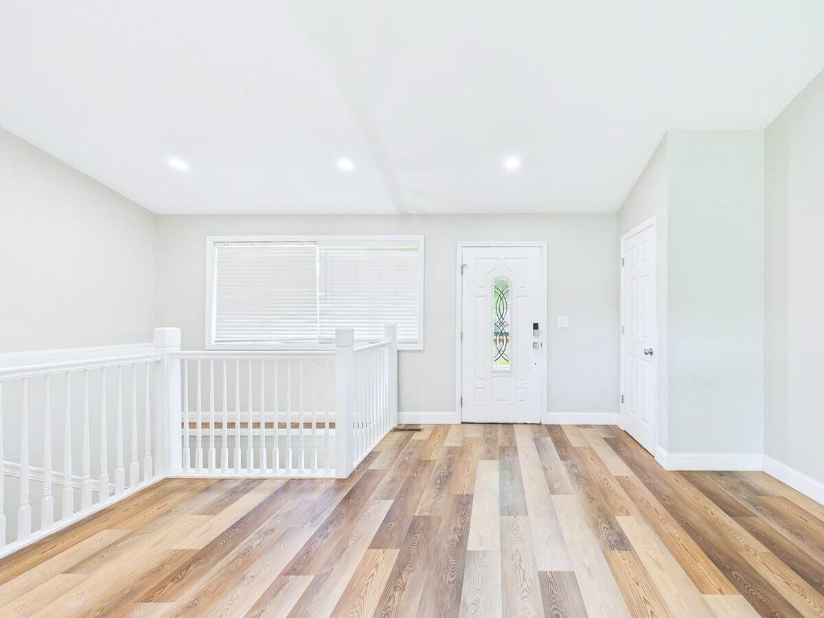 206 Hot Water Road