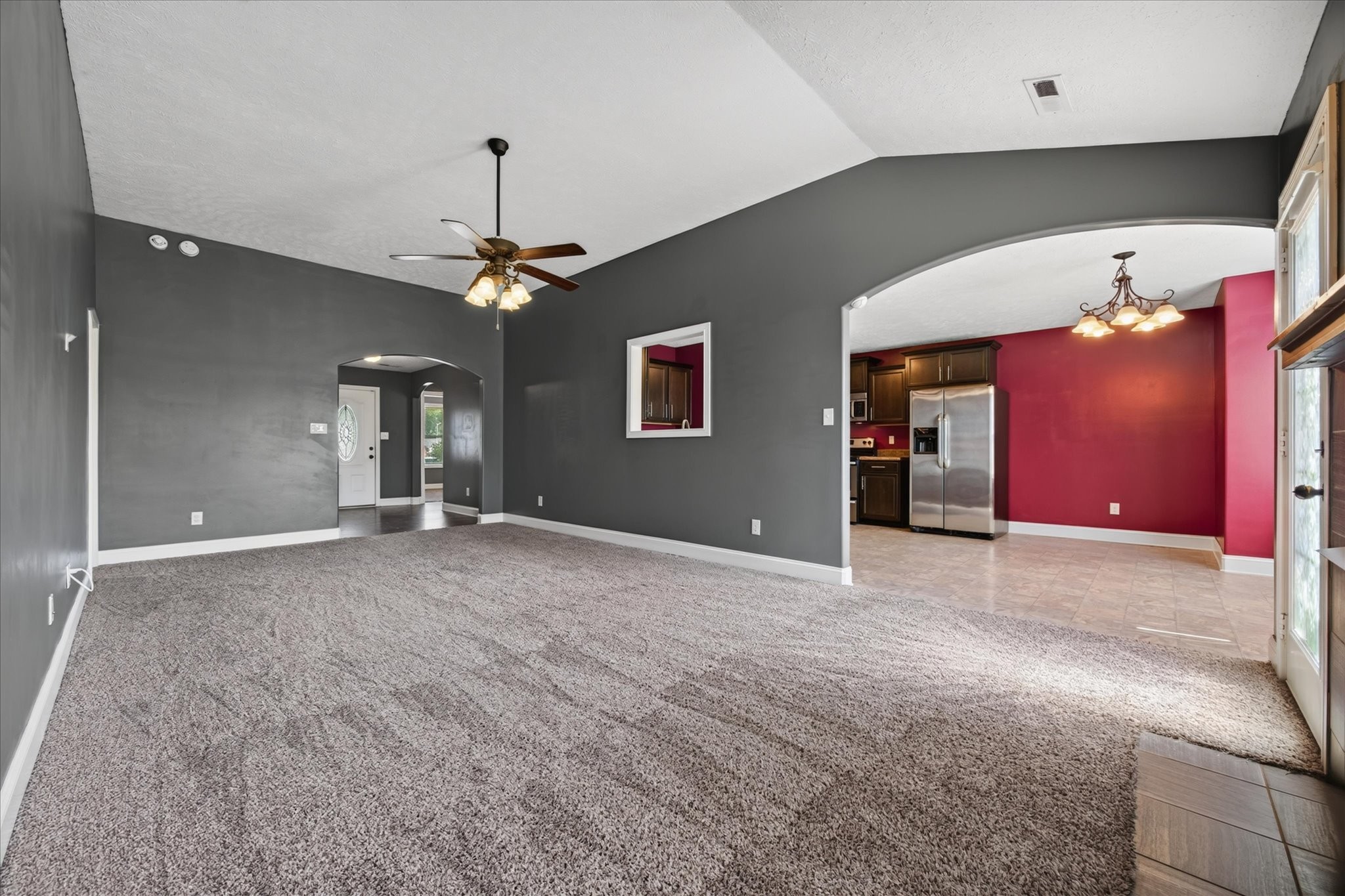 846 Shelton Cir