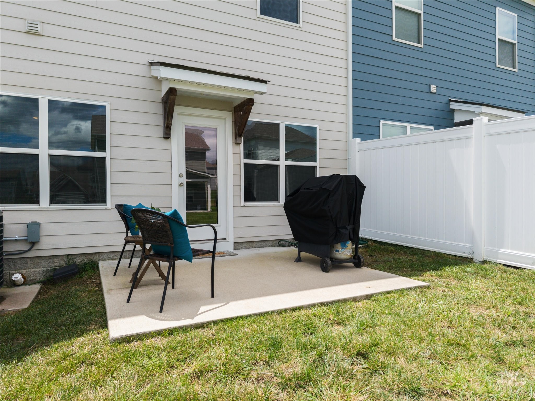 6633 Hanworth Trace