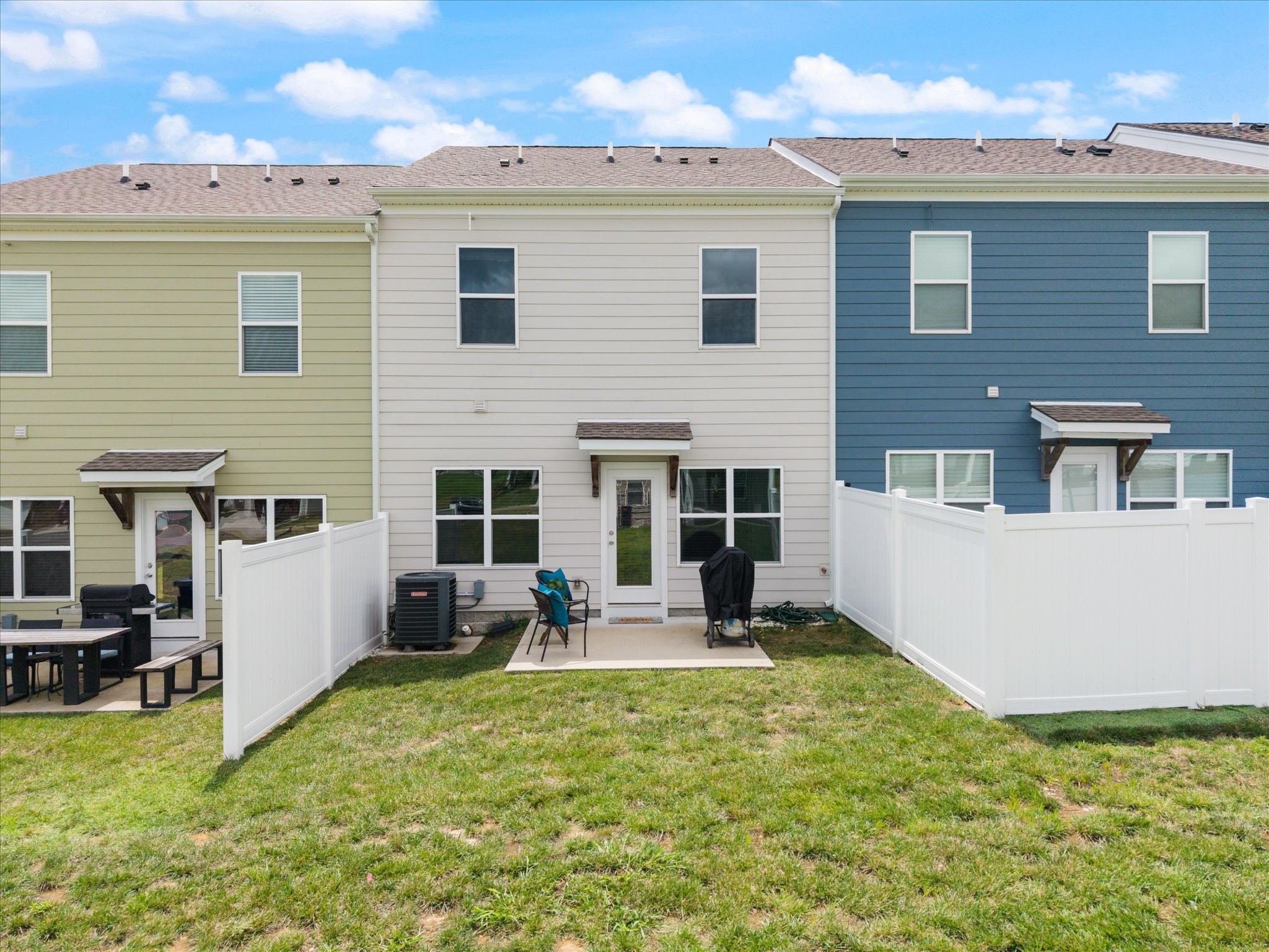 6633 Hanworth Trace