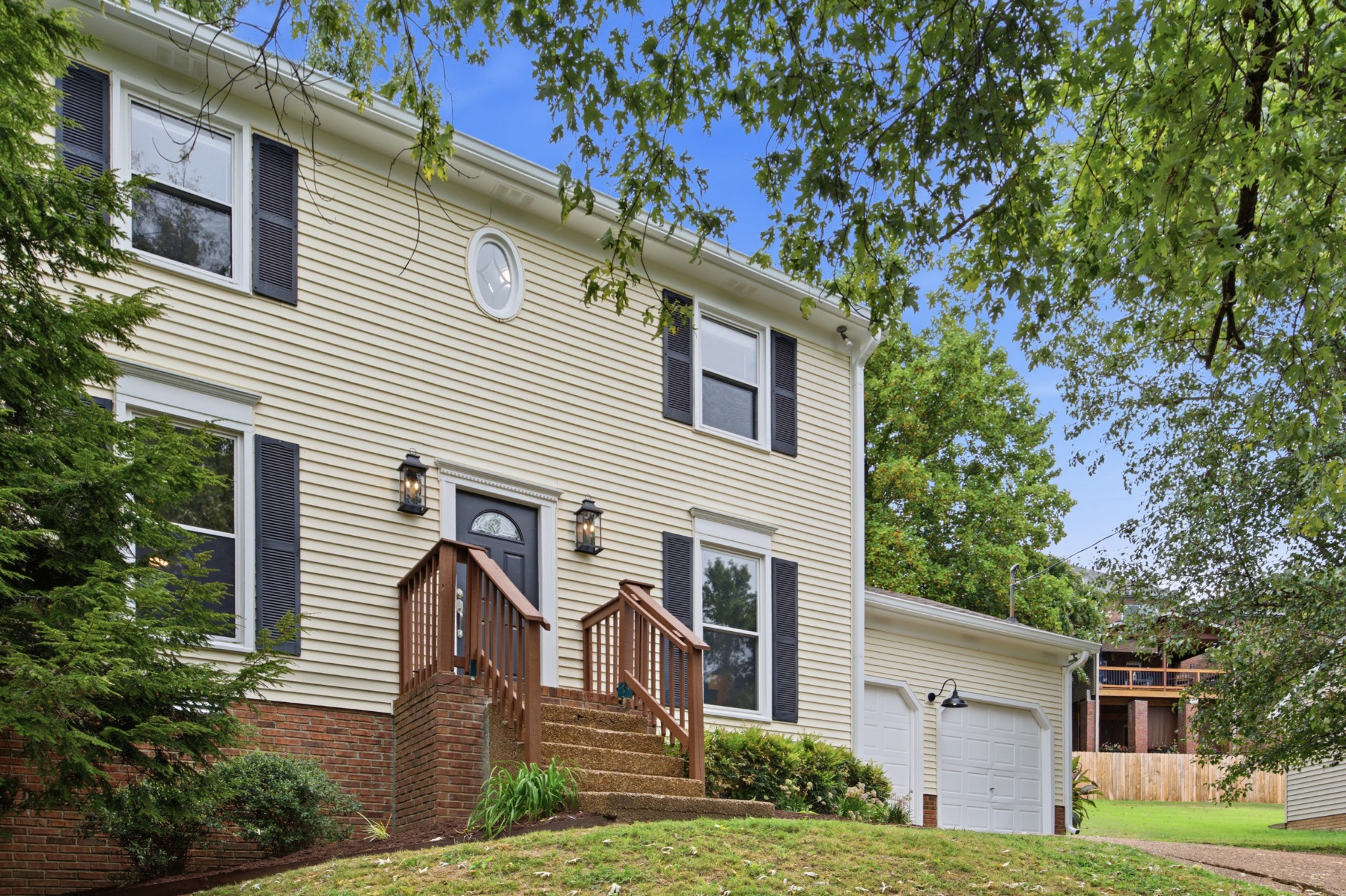 521 Fairhaven Ct
