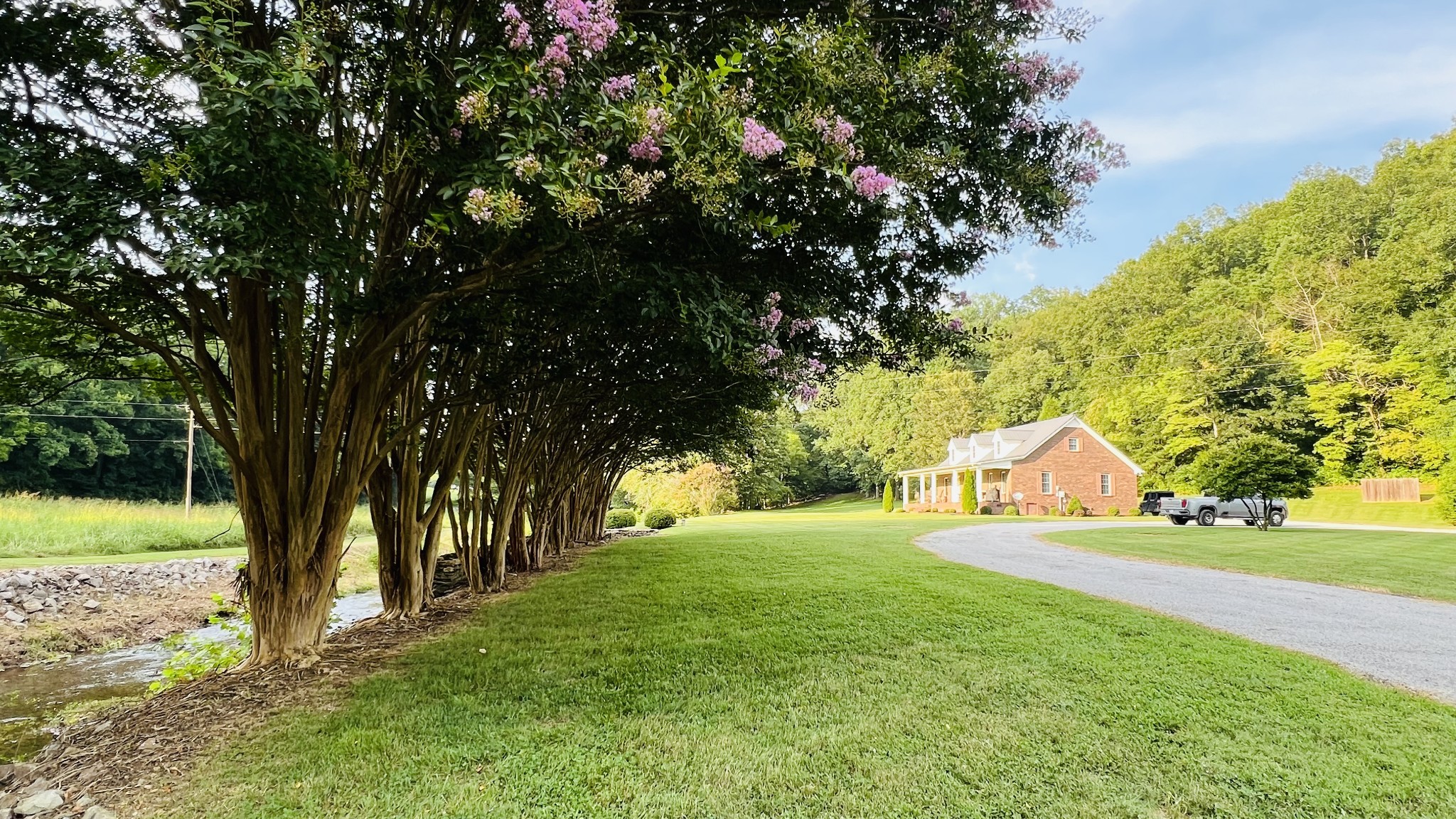 380 Dry Weakley Rd