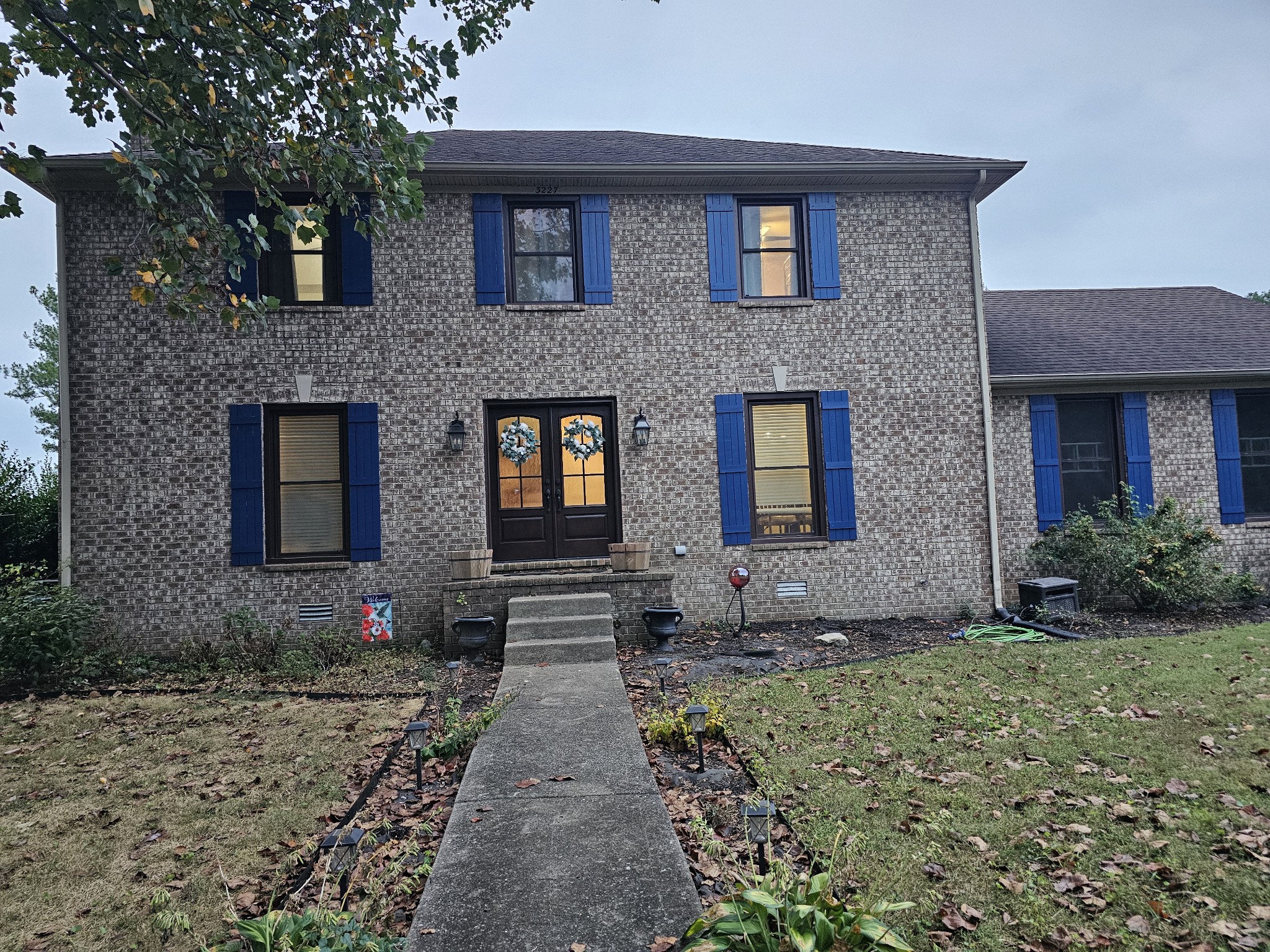 3227 Windsor Green Dr