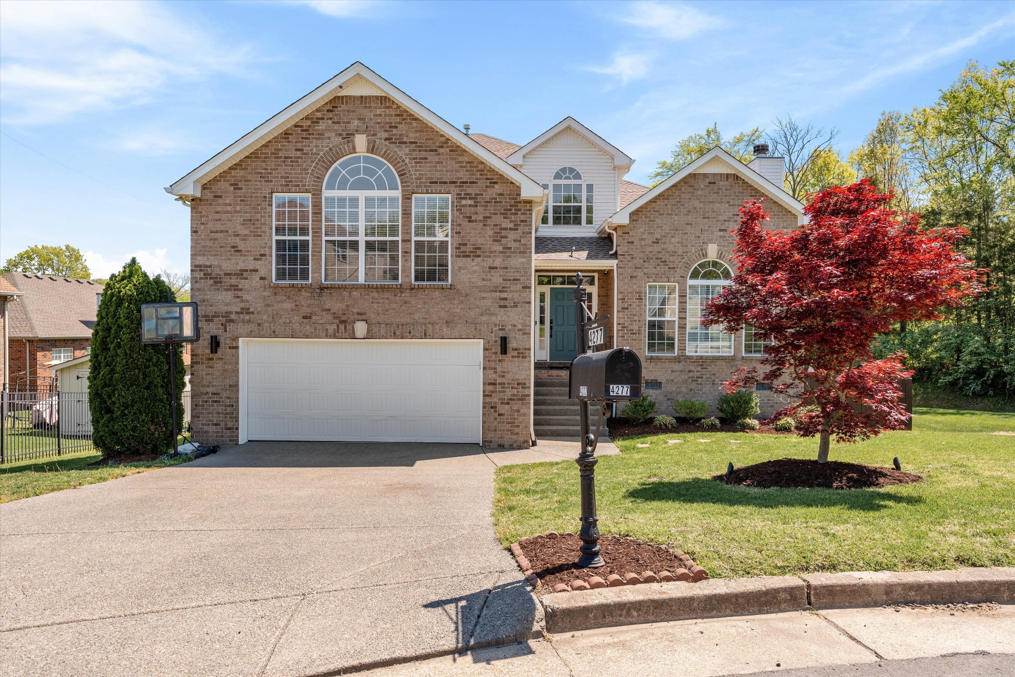 4277 October Woods Dr