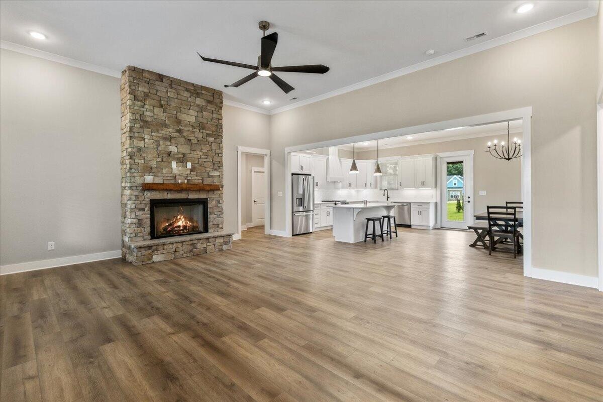 116 Bear Trace, NW