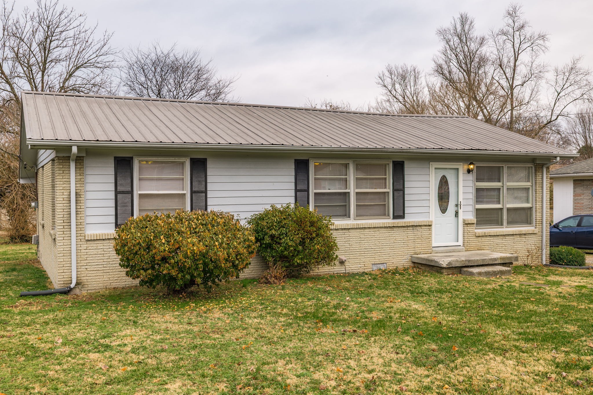 124 Bonita Ave