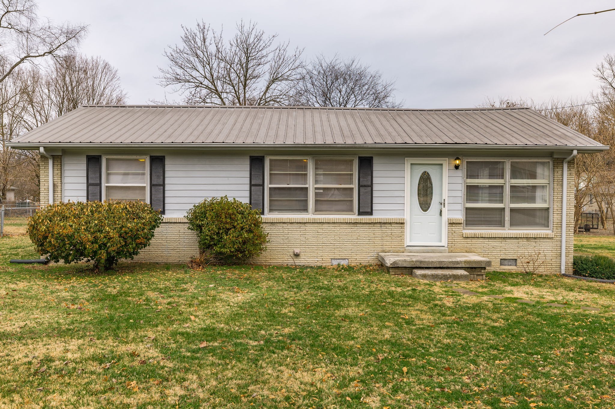 124 Bonita Ave