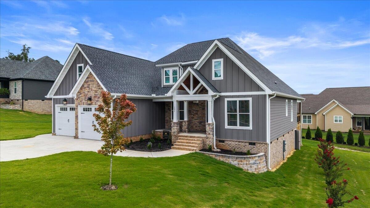 131 Bear Trace, NW