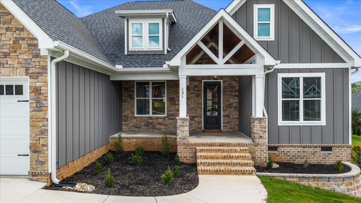 131 Bear Trace, NW