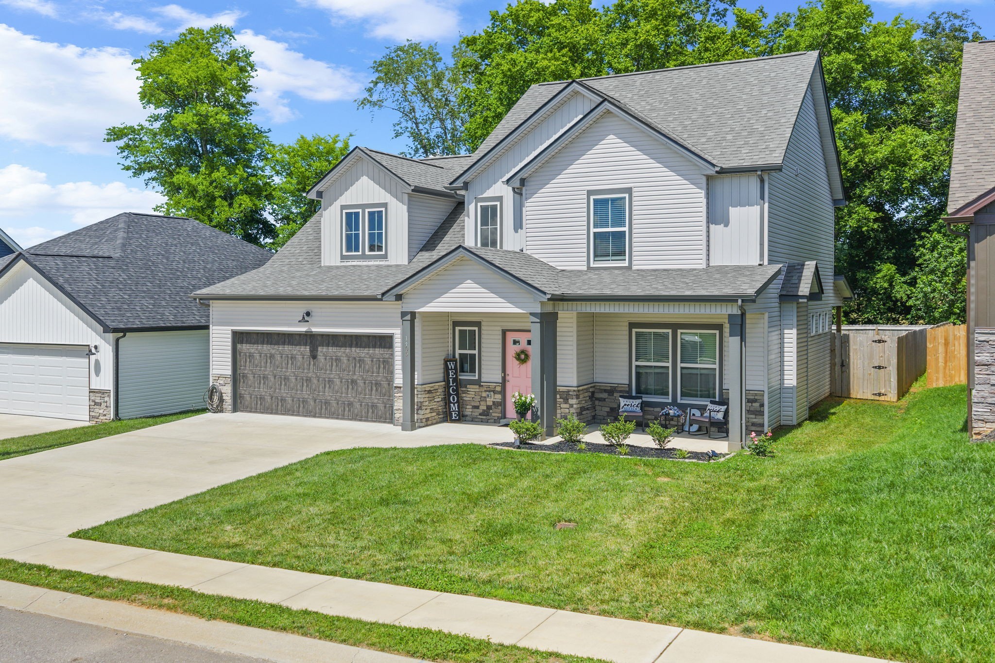 1405 Dan Brown Dr