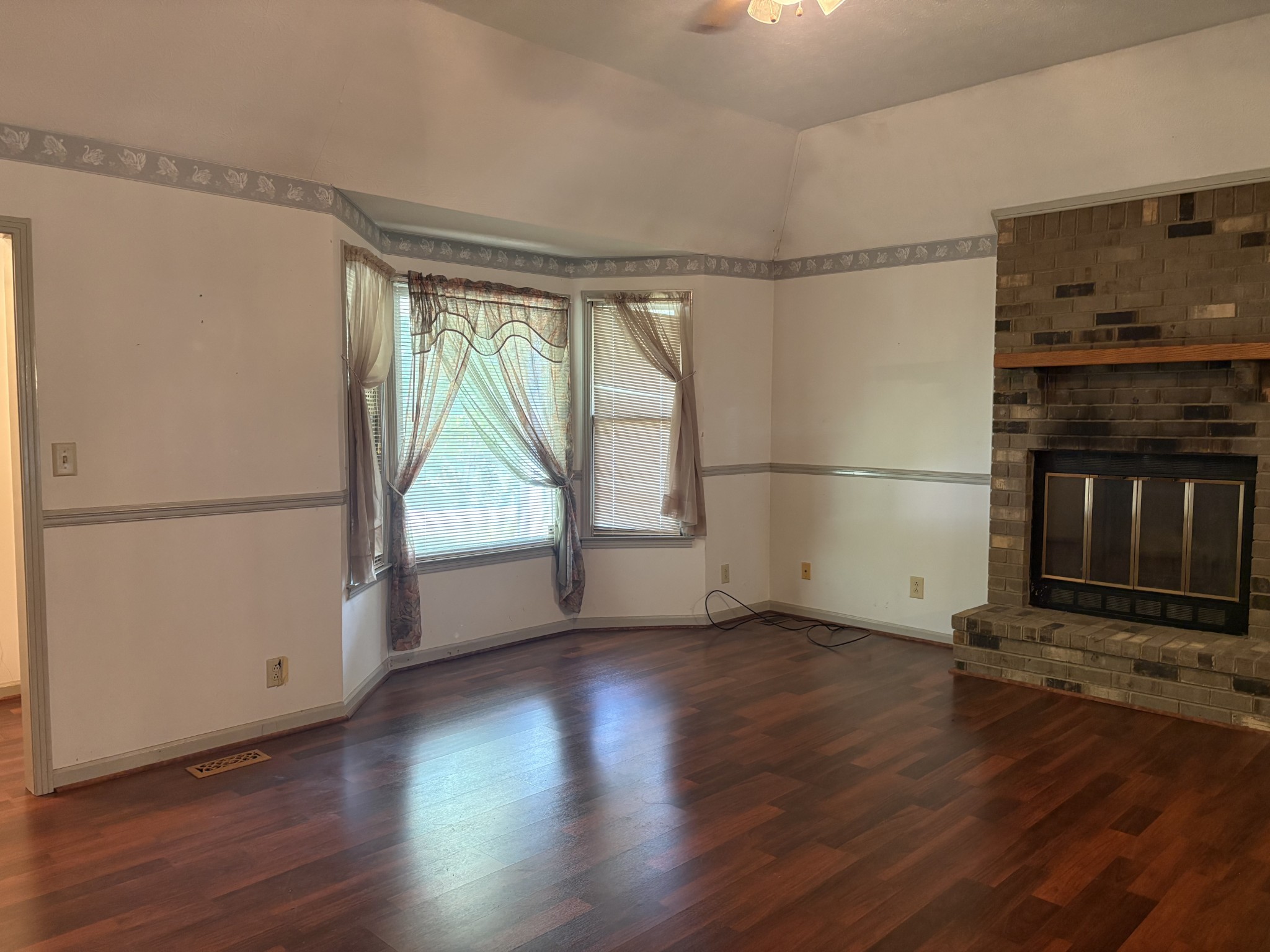 117 Keri Dr