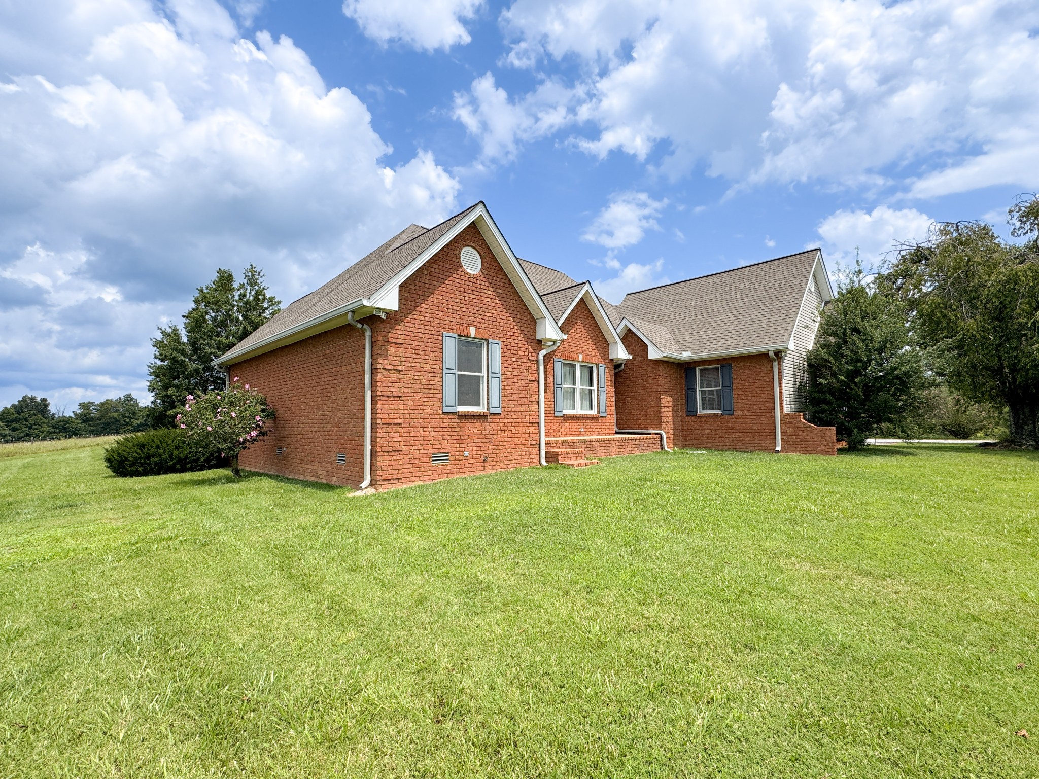 6606 Highway 52, W