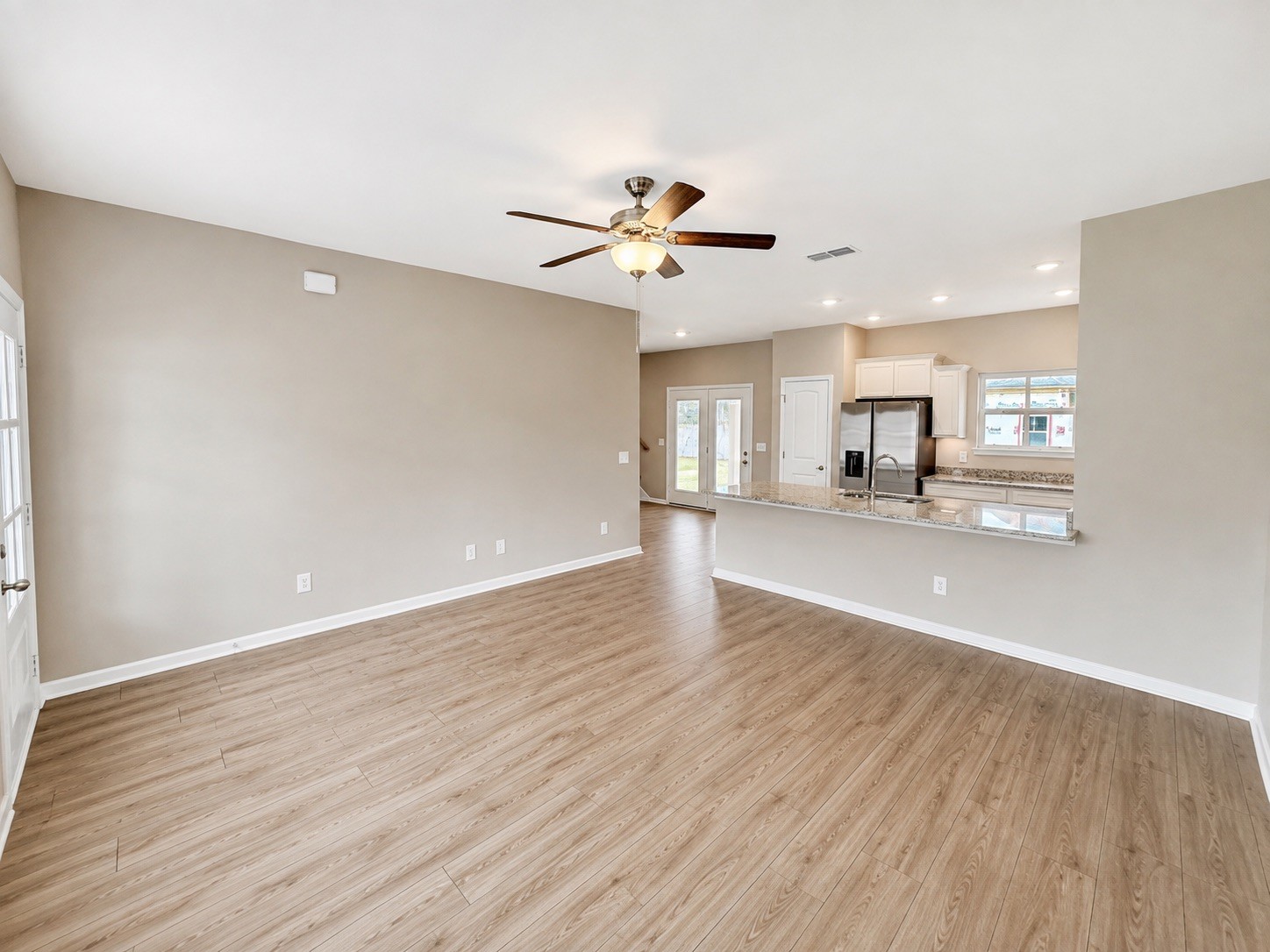 4011 Dortch Ln