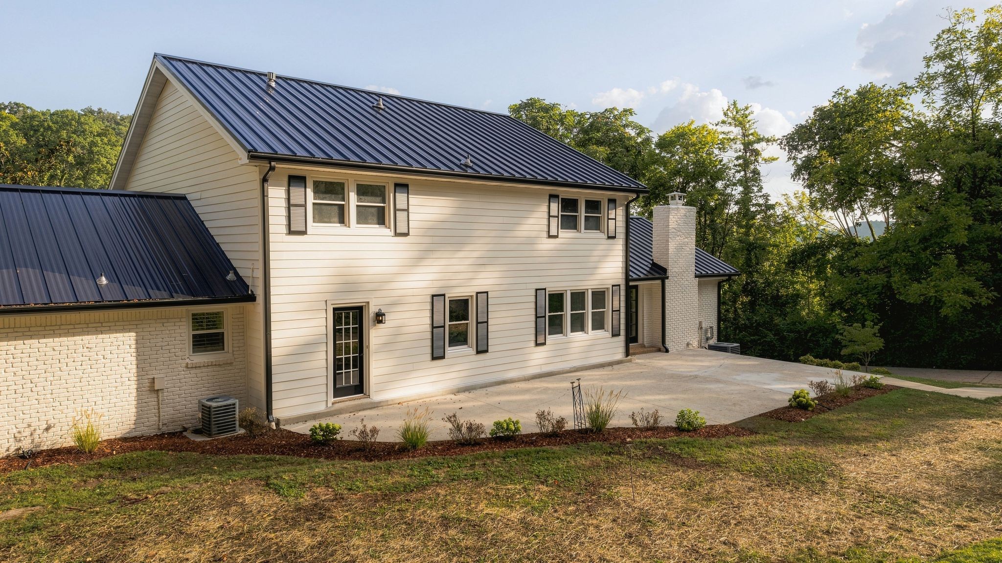 116 Century Oak Dr