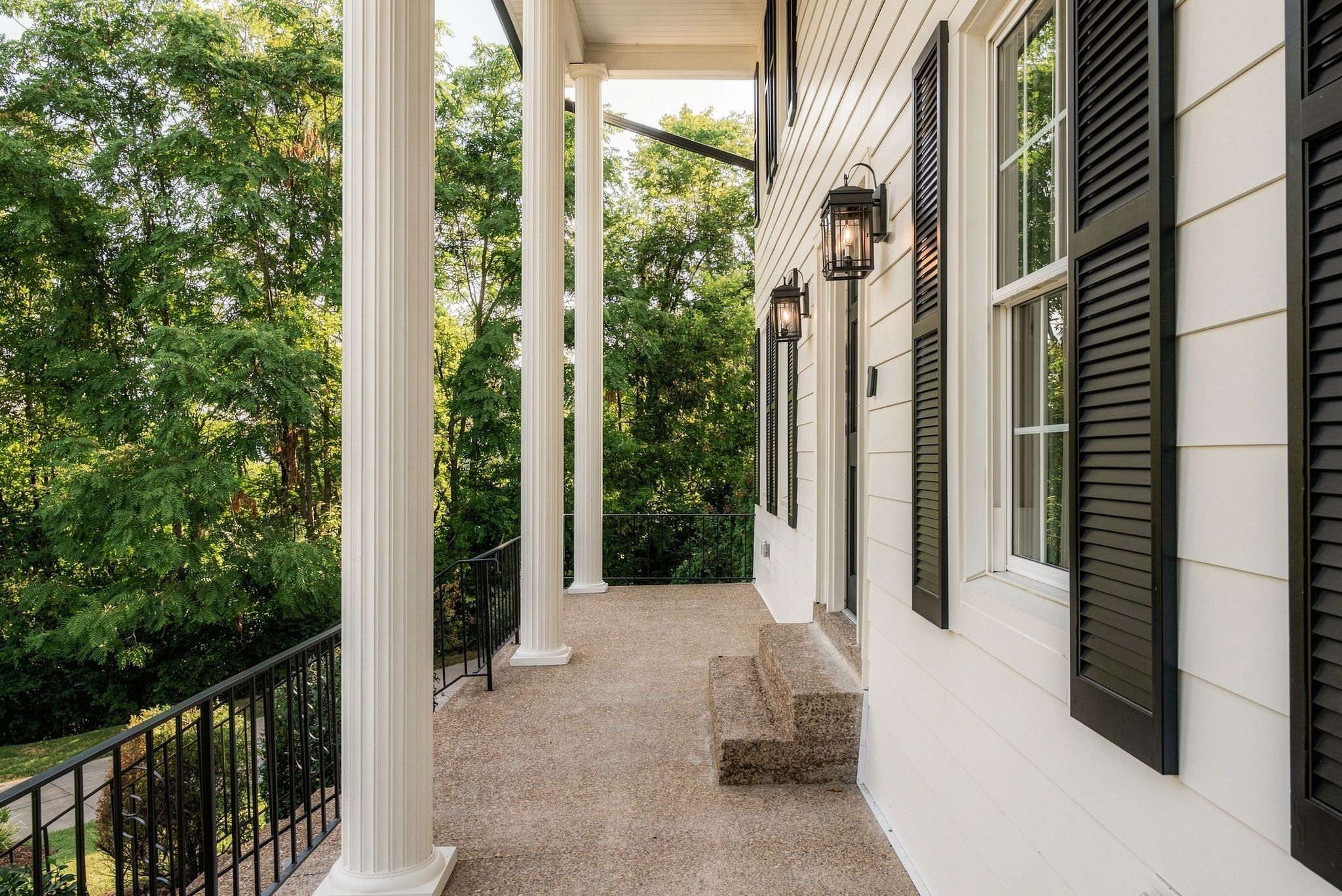 116 Century Oak Dr