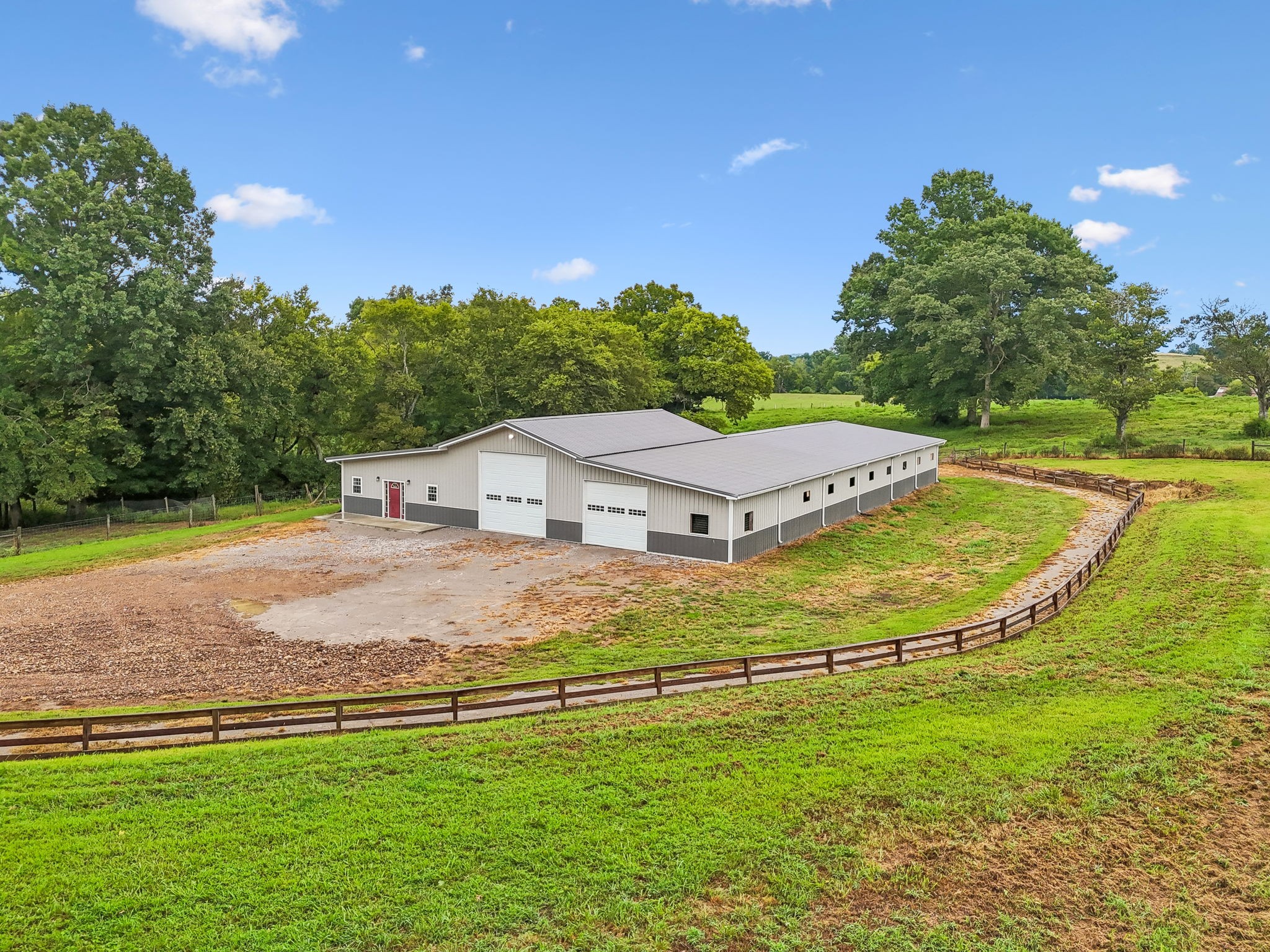 950 Old Agnew Rd