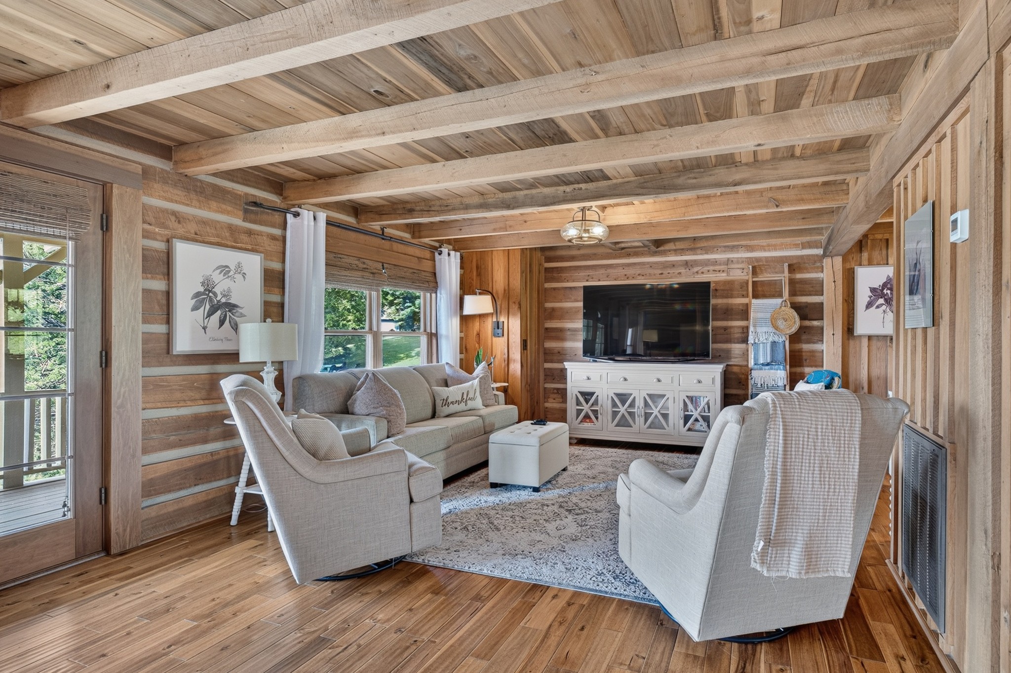 52 Narrows Dr