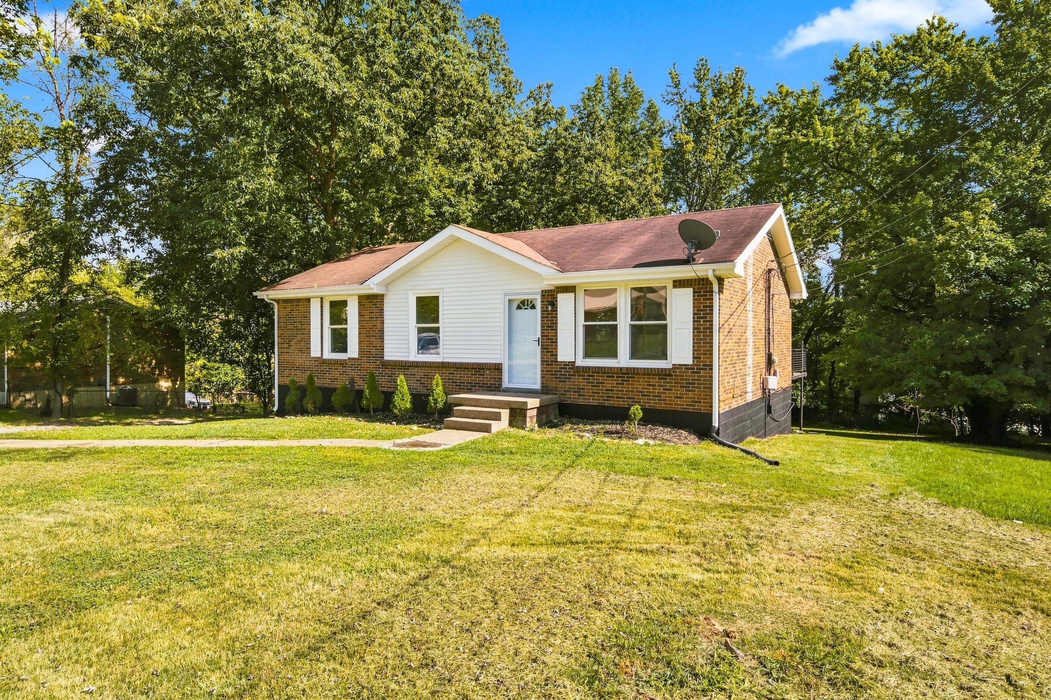 806 Kingsbury Rd