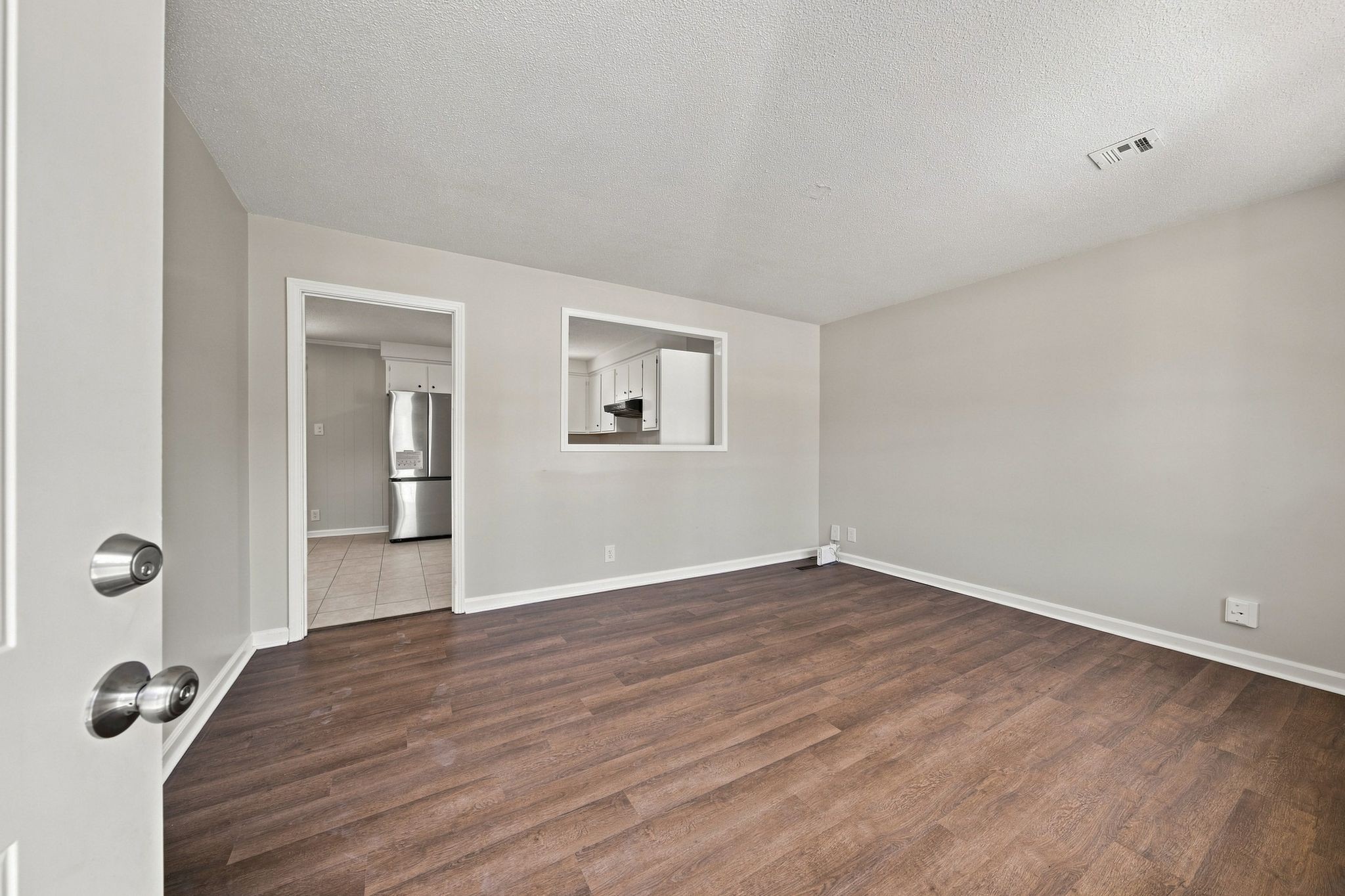 806 Kingsbury Rd