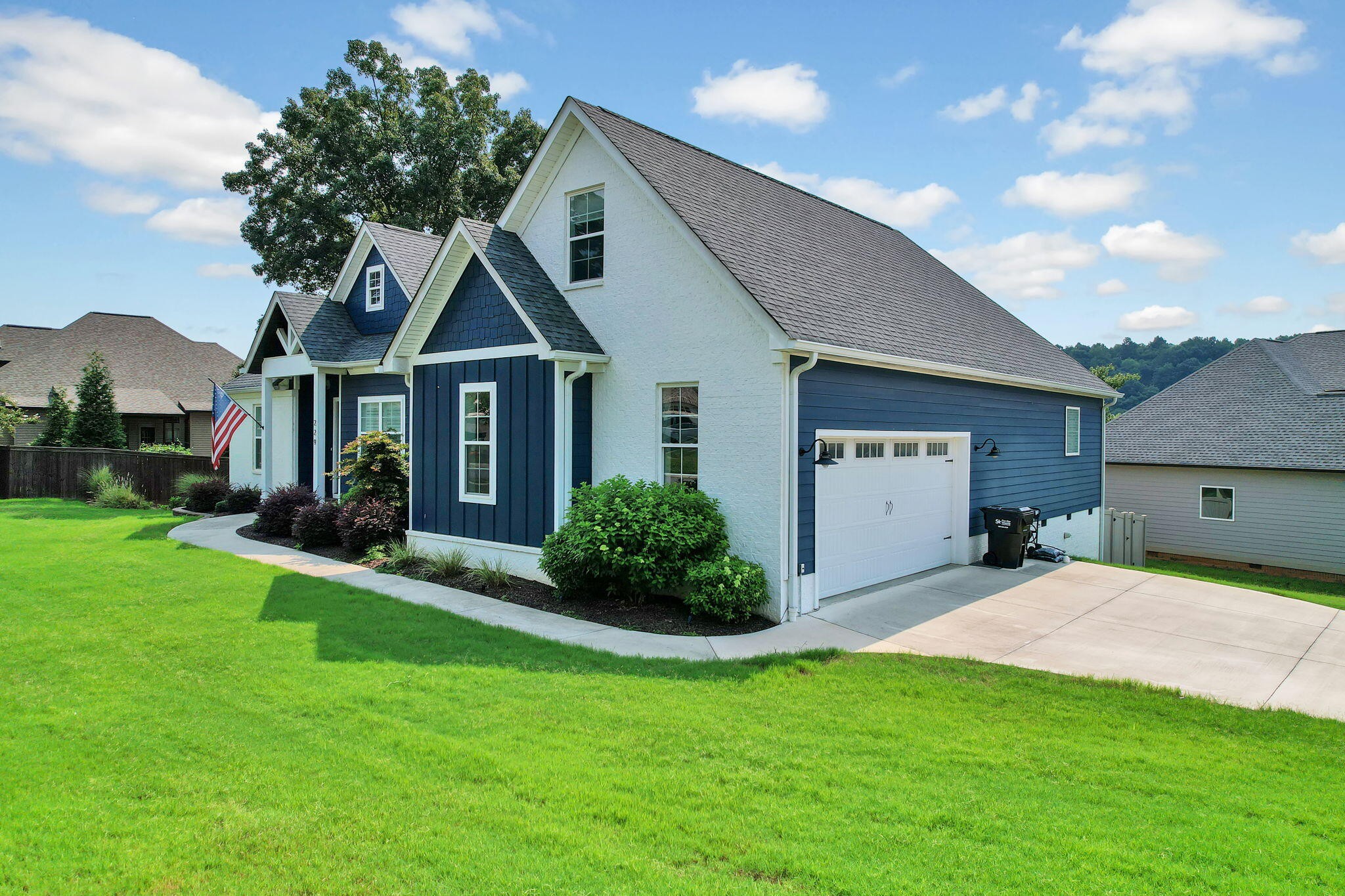 229 Eagle Creek Road, NW