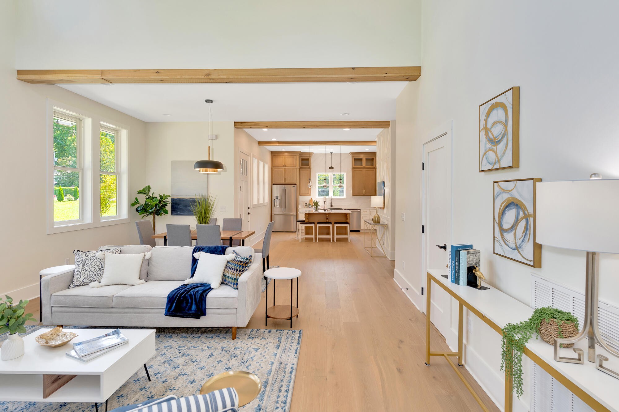 1402 W 55th Street