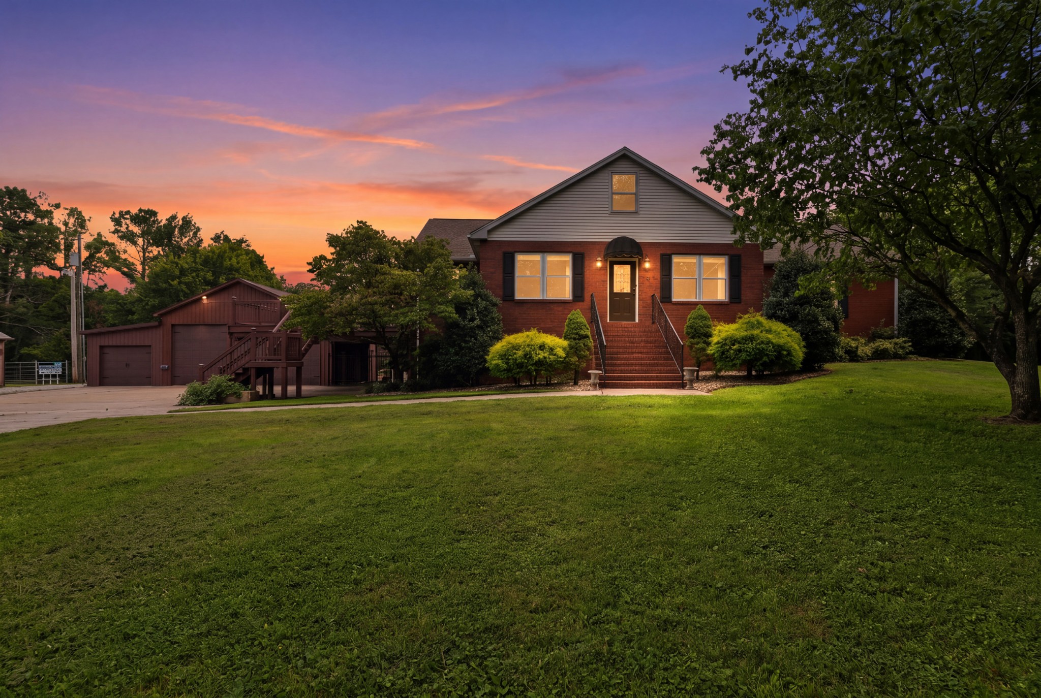 831 Osborne Ln